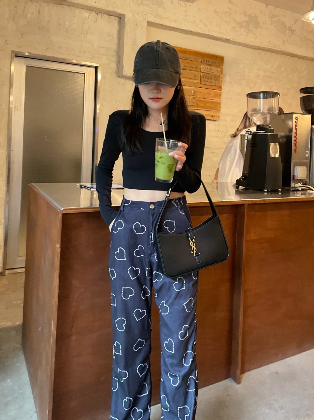 Saint laurent Ysl LE 5 À 7 平纹腋下包 657228黑色