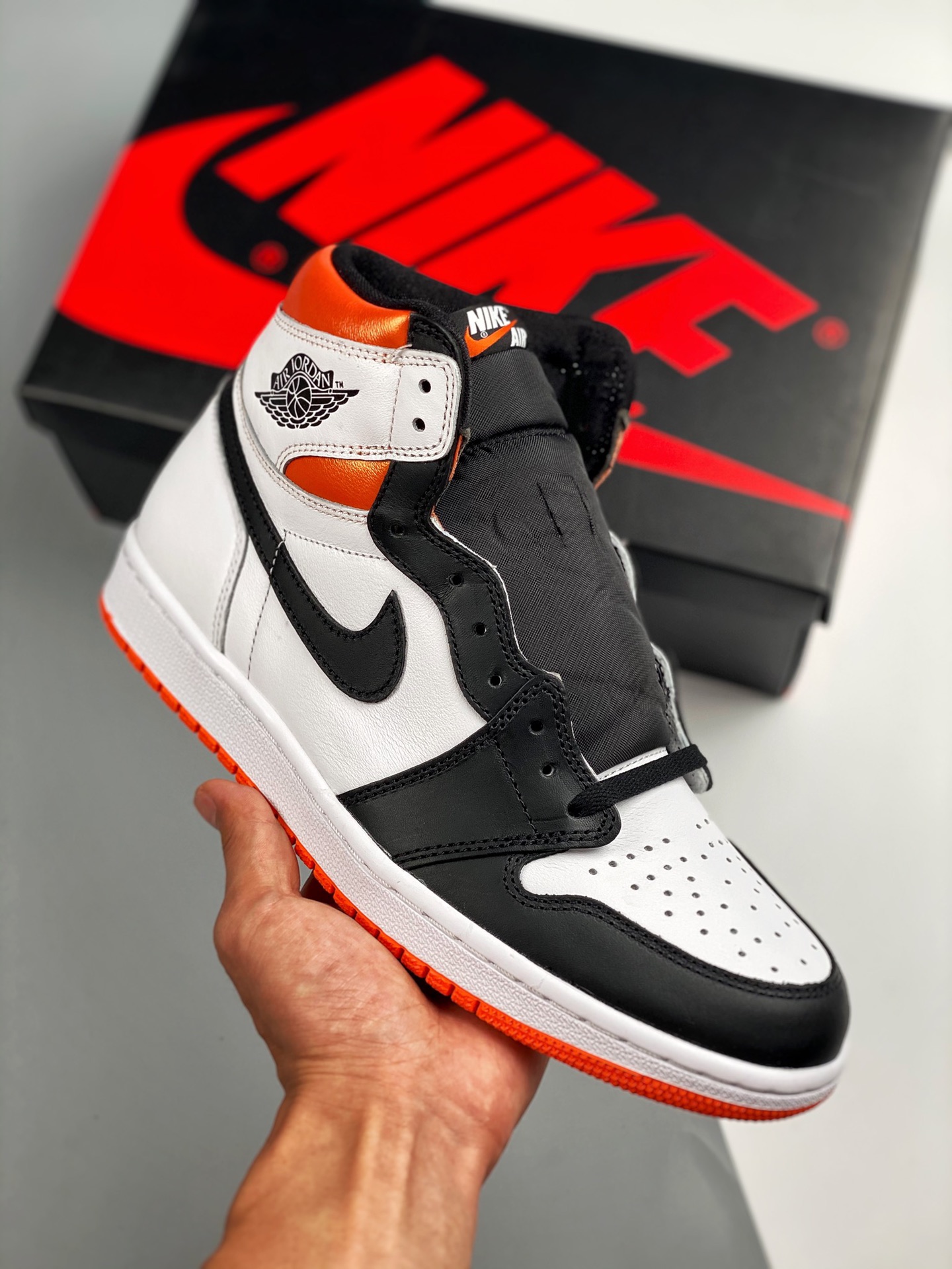 Air Jordan 1 High OG "Electro Orange", dedo negro, naranja roto, línea de producción original, desarrollo completamente…