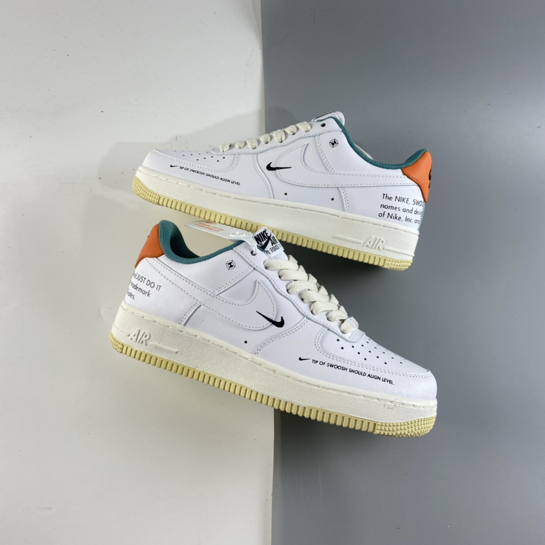 P220 NIKE Air Force 1 空军一号低帮运动休闲板鞋 DM0970-111