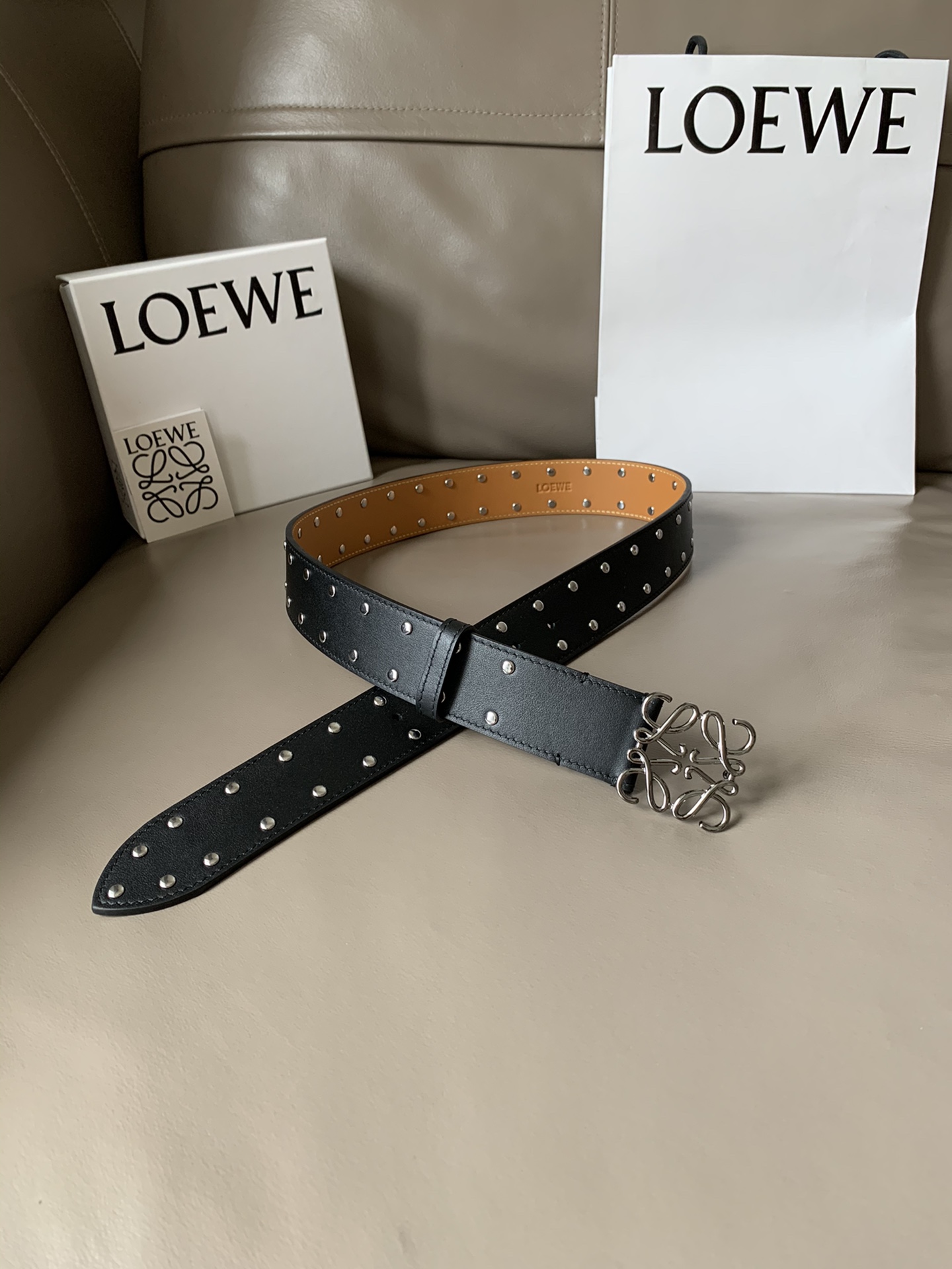 LOEWE罗意威专柜新款时尚休闲腰带