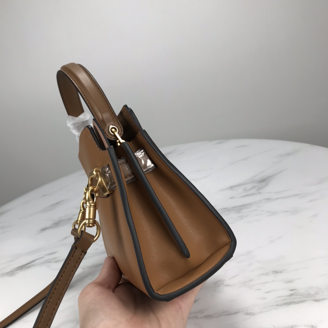 Tory Burch ～TORY BURCH LEE RADZIWILL PETITE DOUBLE BAG迷你小可爱