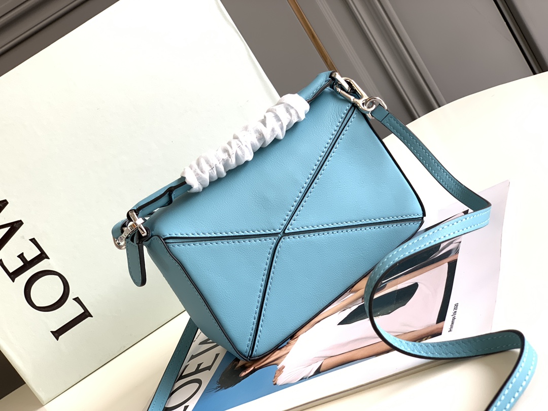 Loewe Loe*we Puzzle mini