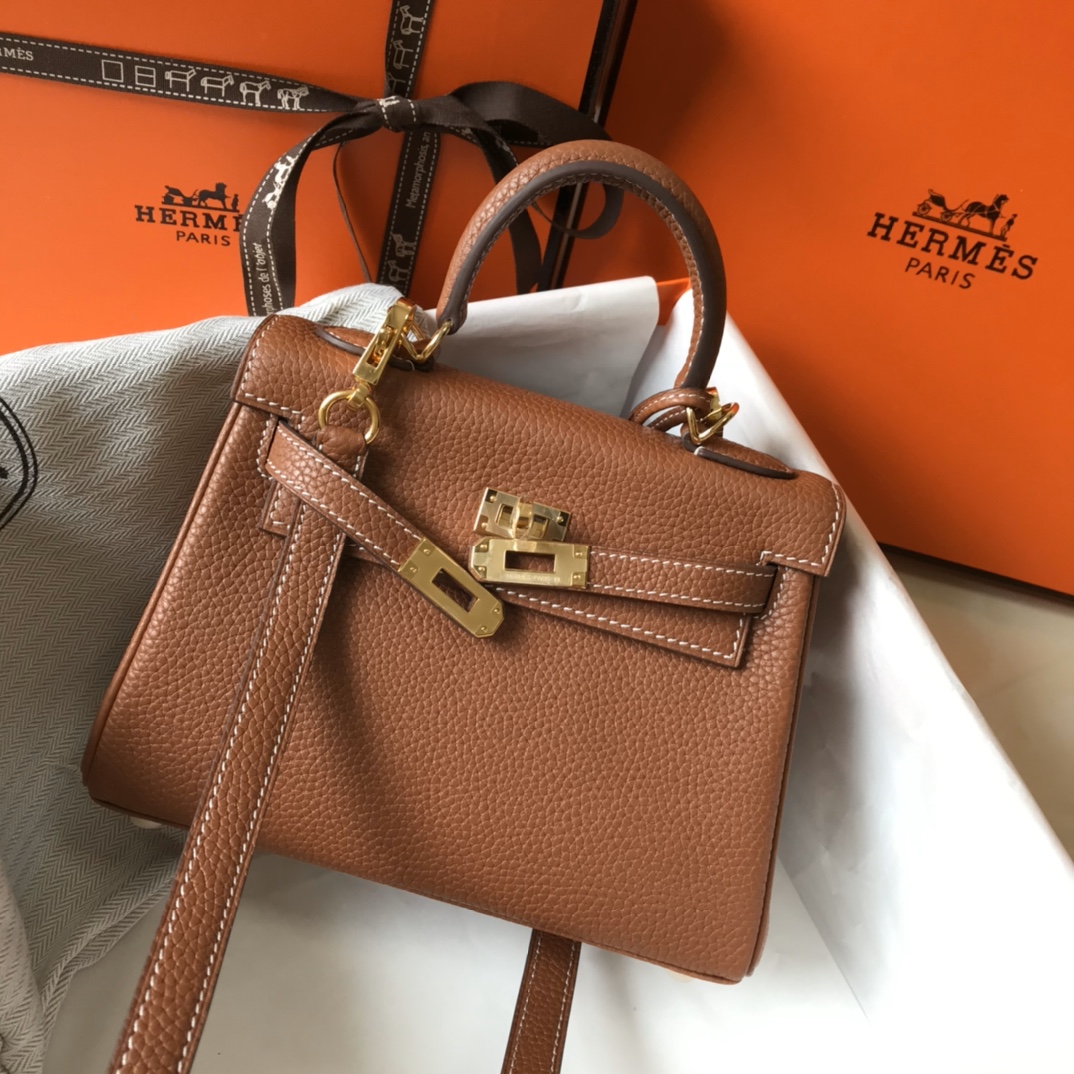 Hermès Luxury Handbag Collection 3