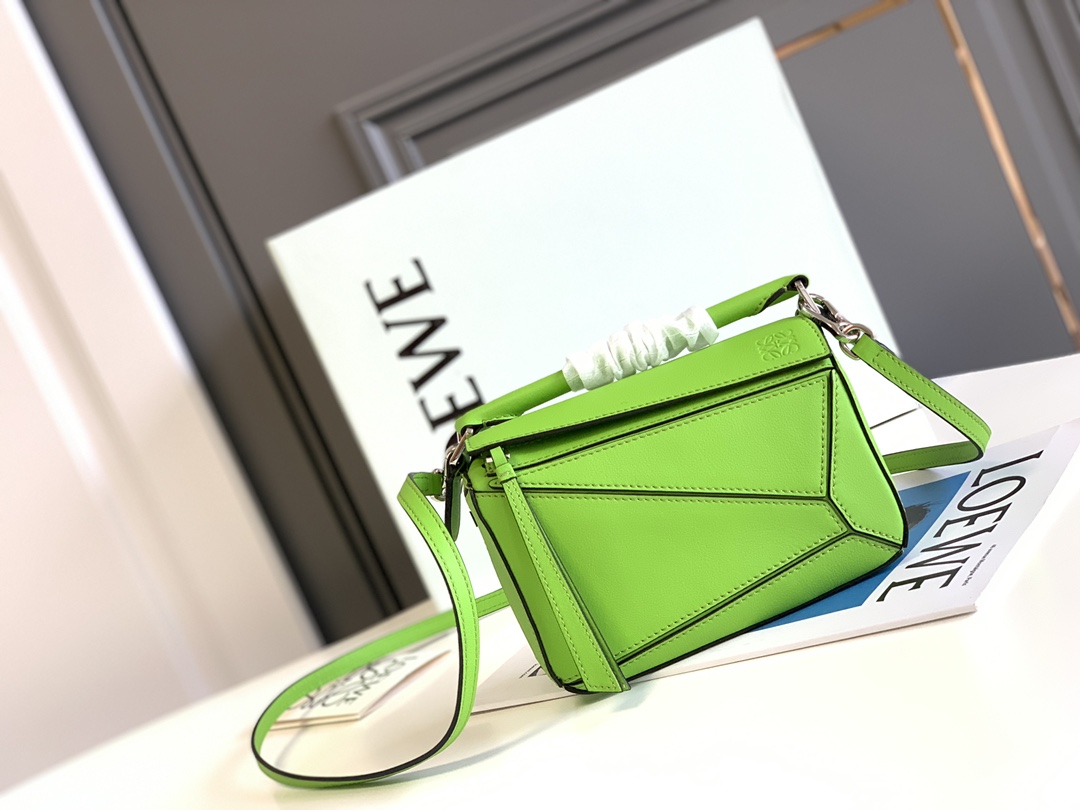 Loewe Loe*we Puzzle mini