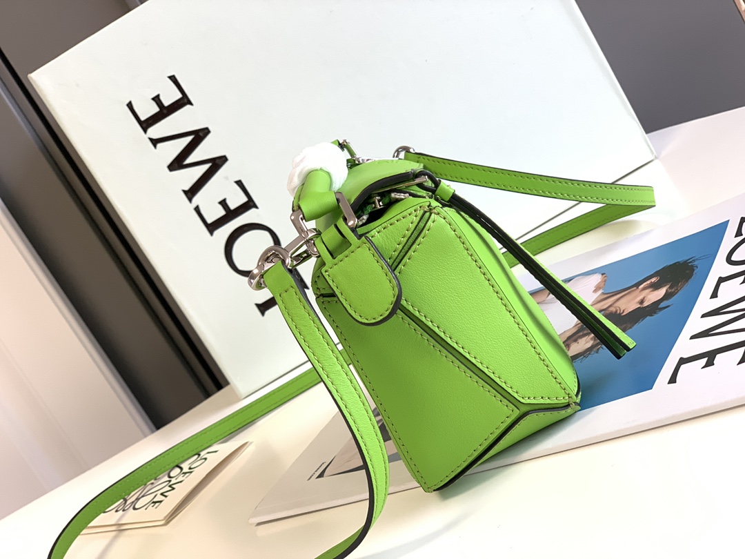 Loewe Loe*we Puzzle mini