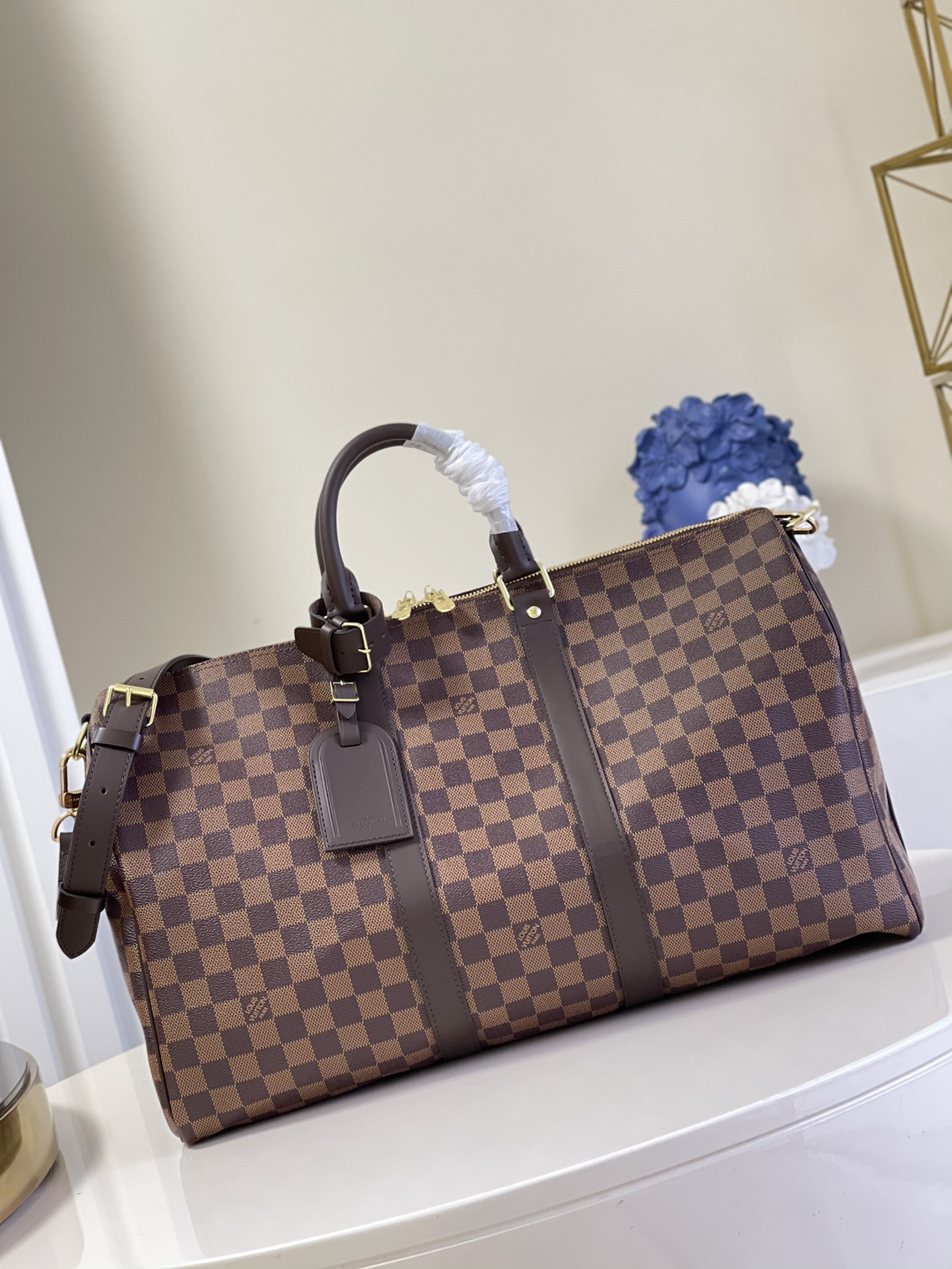 NO:399811,[Exclusive real photo of N41428 Kag] FL factory, boutique travel bag series keepall uses monogram as the bag body, invincible capacity, equipped with adjustment and disassembly leather shoulder straps. The picture taken is N41428/45cm, price adjustment Y.830 N41414/55cm, price adjustment Y.880, LV [original leather], louis vuitton19860909【独家实拍N41428咖格】FL厂出品 精品 旅行袋系列 keepall 以monogram为袋身 容量无敌大 配调节拆卸皮肩带 拍摄图片为 N41428/45cm 调价Y.830 N41414/55cm 调价Y.880,LV【原厂皮】,louis vuitton,Bag