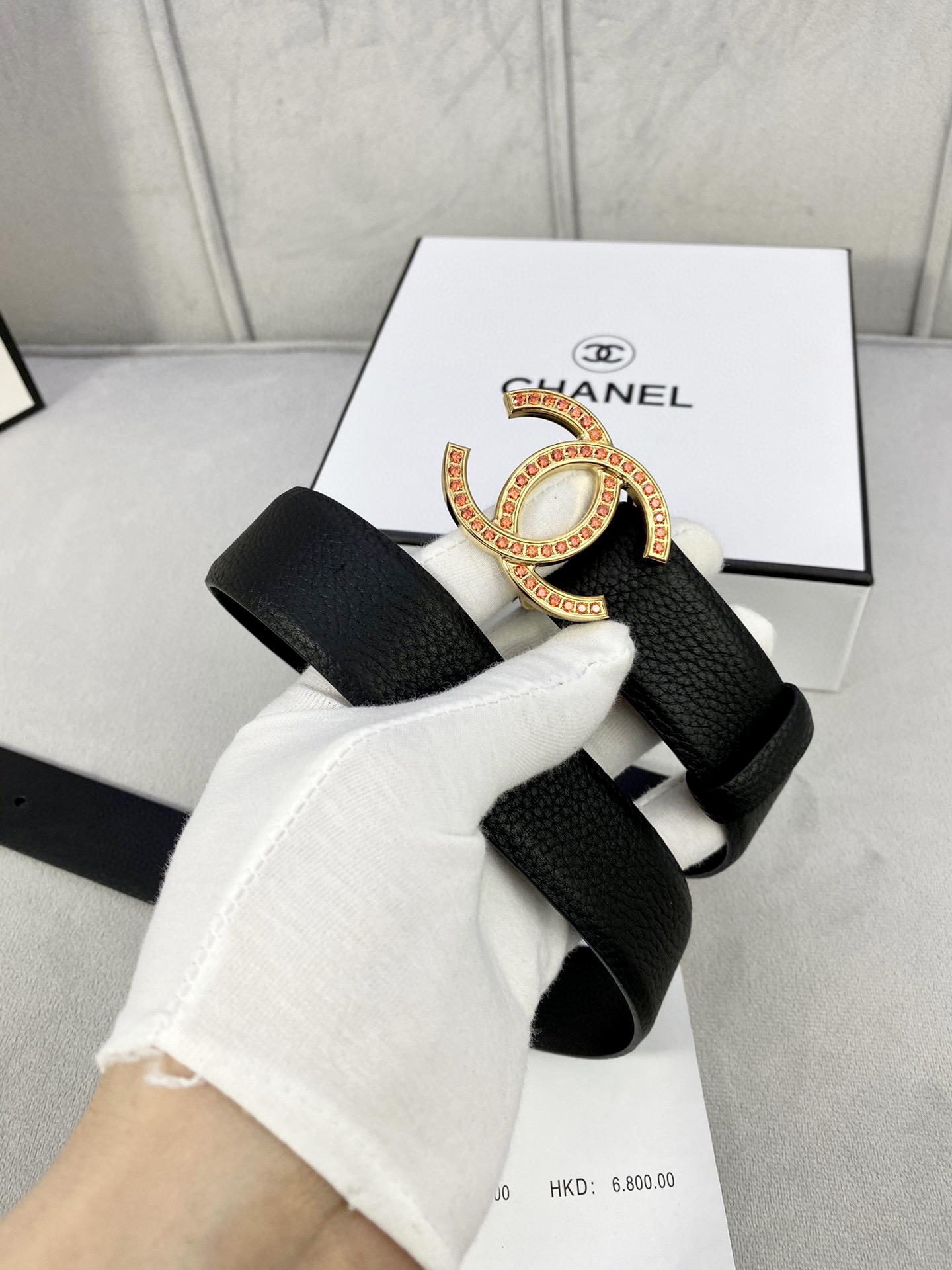 Chanel 荔枝纹牛皮 ベルト - 幅3.0cm 鮮やかな金銀色のデザイン