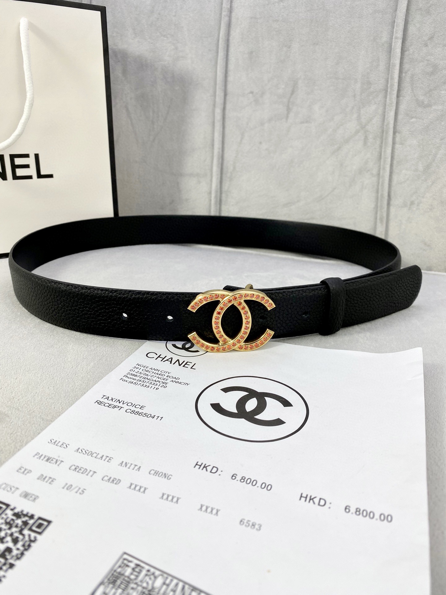 Chanel 荔枝纹牛皮 ベルト - 幅3.0cm 鮮やかな金銀色のデザイン