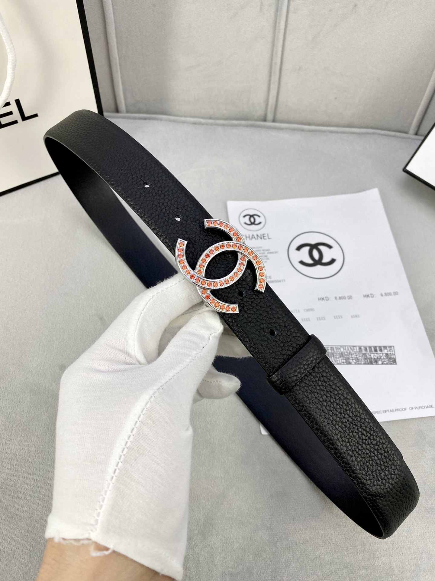 Chanel 荔枝纹牛皮 ベルト - 幅3.0cm 鮮やかな金銀色のデザイン