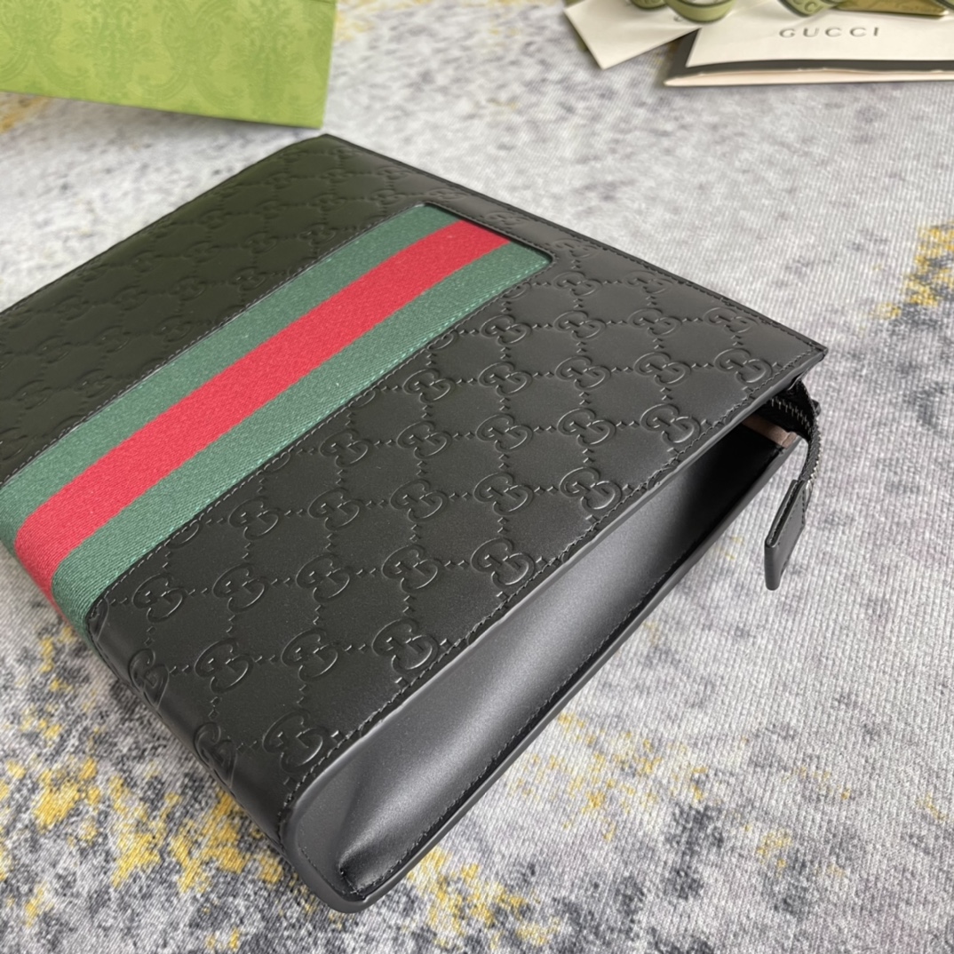 [發]290。  GUCCI新款专柜品质，顶级原单货，实物实拍！款号475316克压花🎈🎈🎈尺寸：宽26X高20X侧宽6，🎉🎉🎉出货啦！