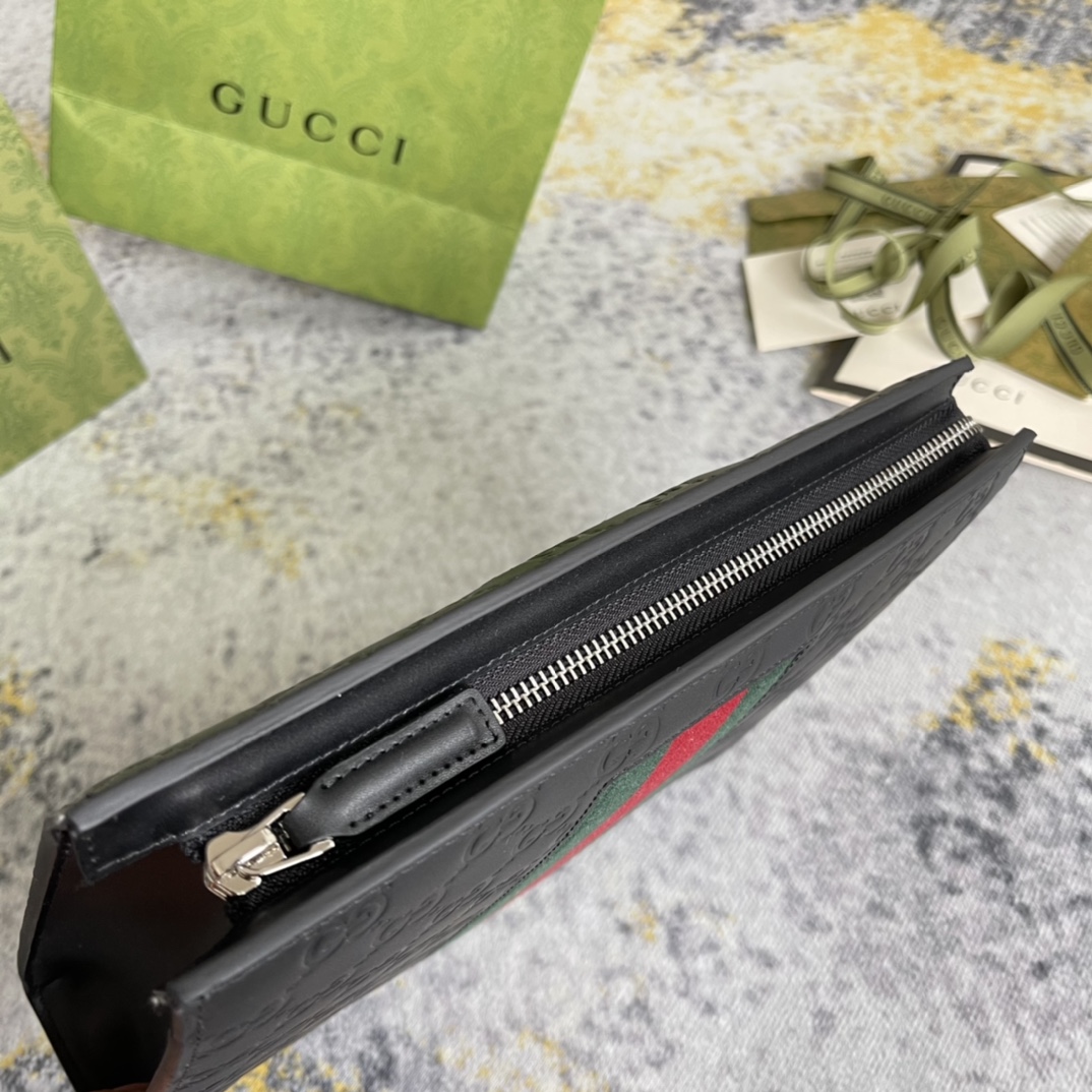 [發]290。  GUCCI新款专柜品质，顶级原单货，实物实拍！款号475316克压花🎈🎈🎈尺寸：宽26X高20X侧宽6，🎉🎉🎉出货啦！