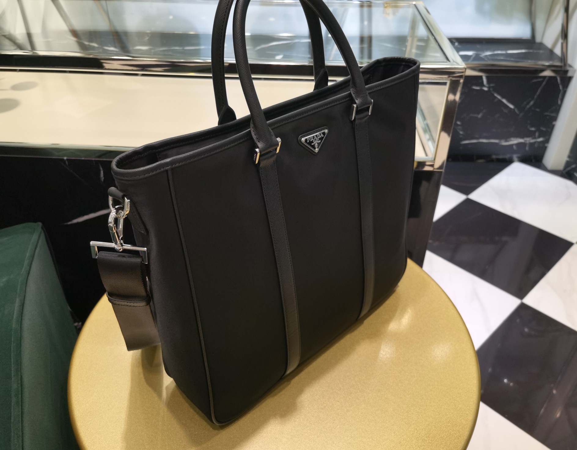 Сумка Prada мужская тоут черная
