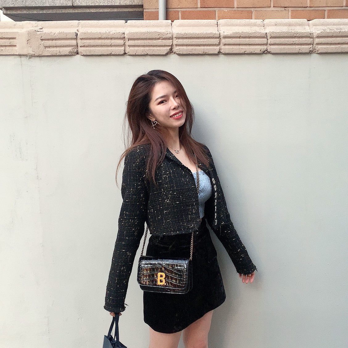 Balenciaga 𝐁. 𝘄𝗮𝗹𝗹𝗲𝘁 𝗼𝗻 𝗰𝗵𝗮𝗶𝗻 19.5CM BAG 593615鳄鱼纹黑色金扣