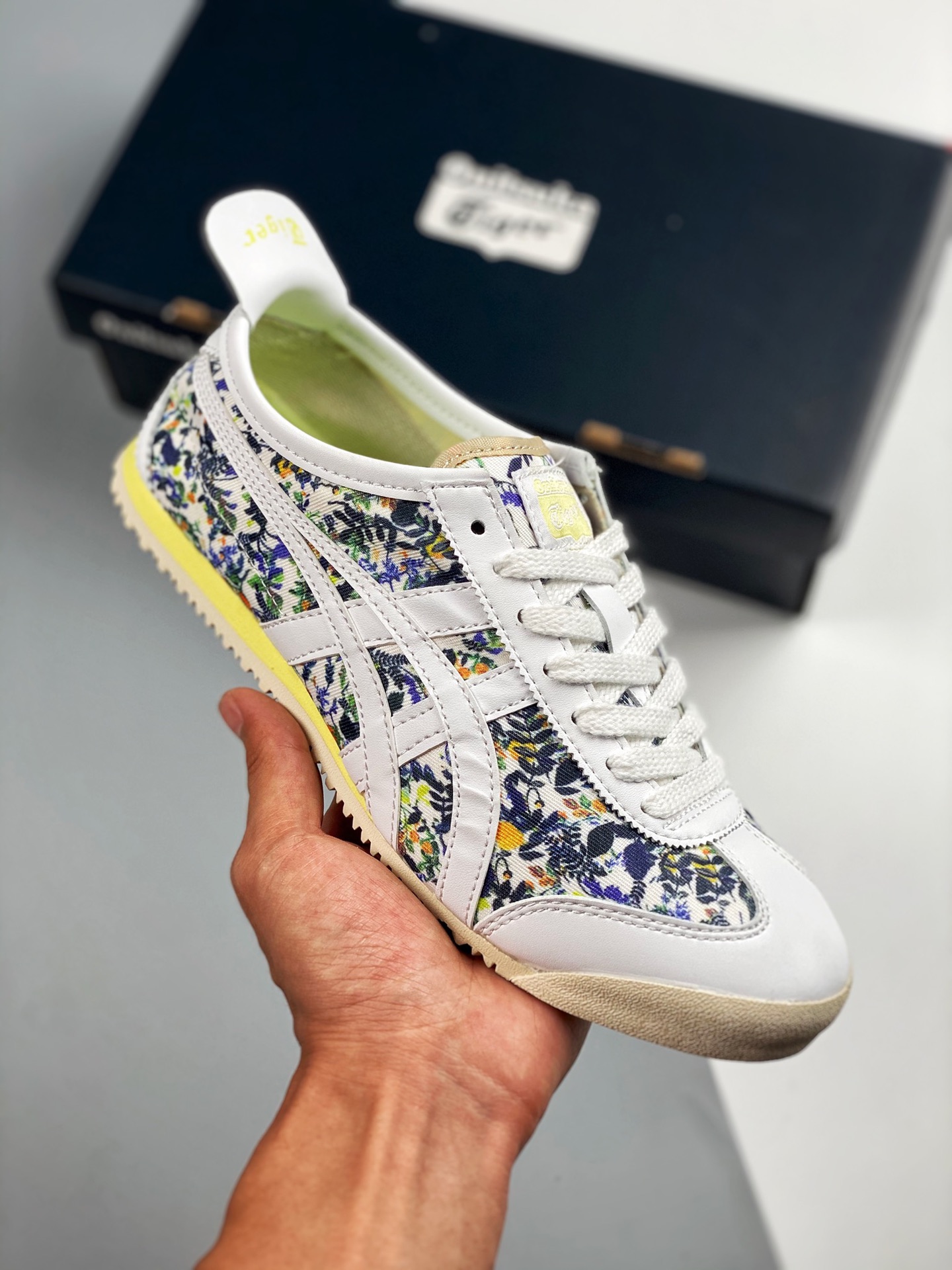 Asics Onitsuka Tiger, serie de lona de verano sincronizada oficialmente, materiales originales de fábrica OEM…