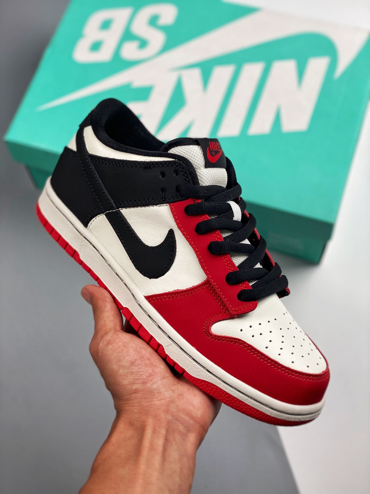 NK SB Dunk Low, combinación de negro y rojo, el relleno de la lengüeta más gruesa mejora enormemente la comodidad y tam…