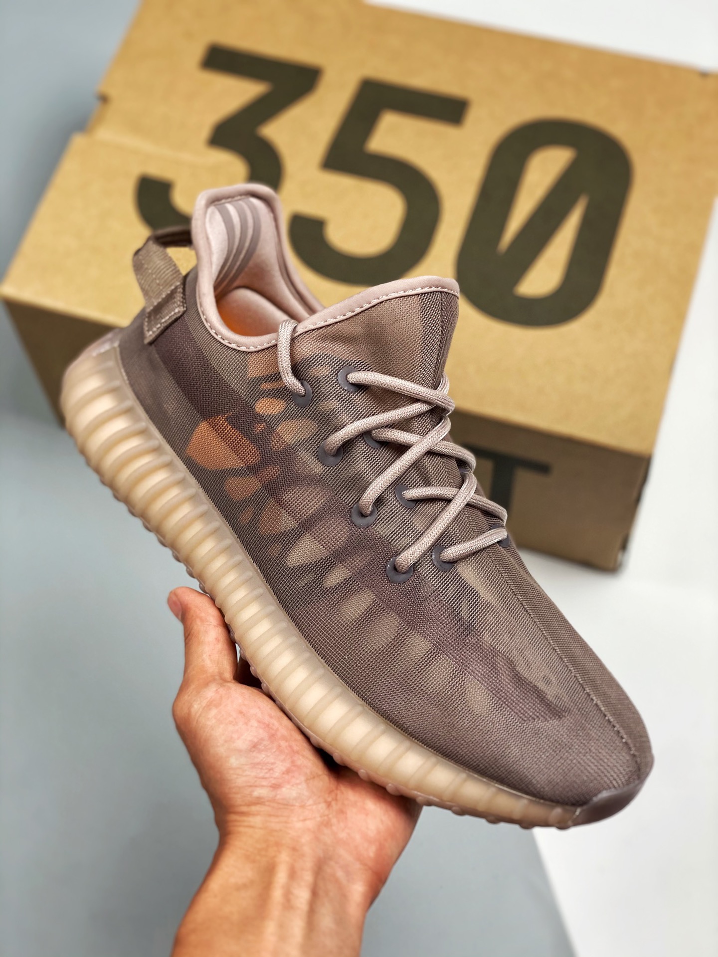 Yeezy Boost 350 V2 "Mono Mist" niebla marrón, ¡la mejor relación calidad-precio! Compré la muestra original y…