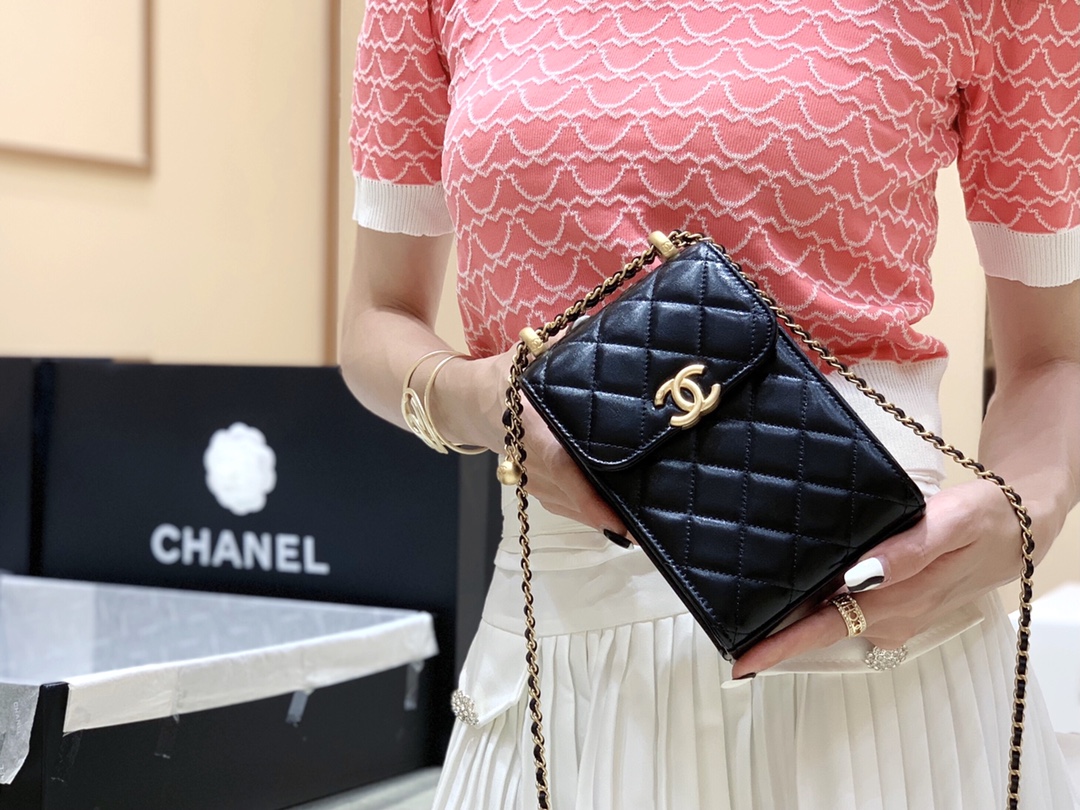 Chanel 2021早秋高级手工坊小金珠系列手机包 AP2291黑色