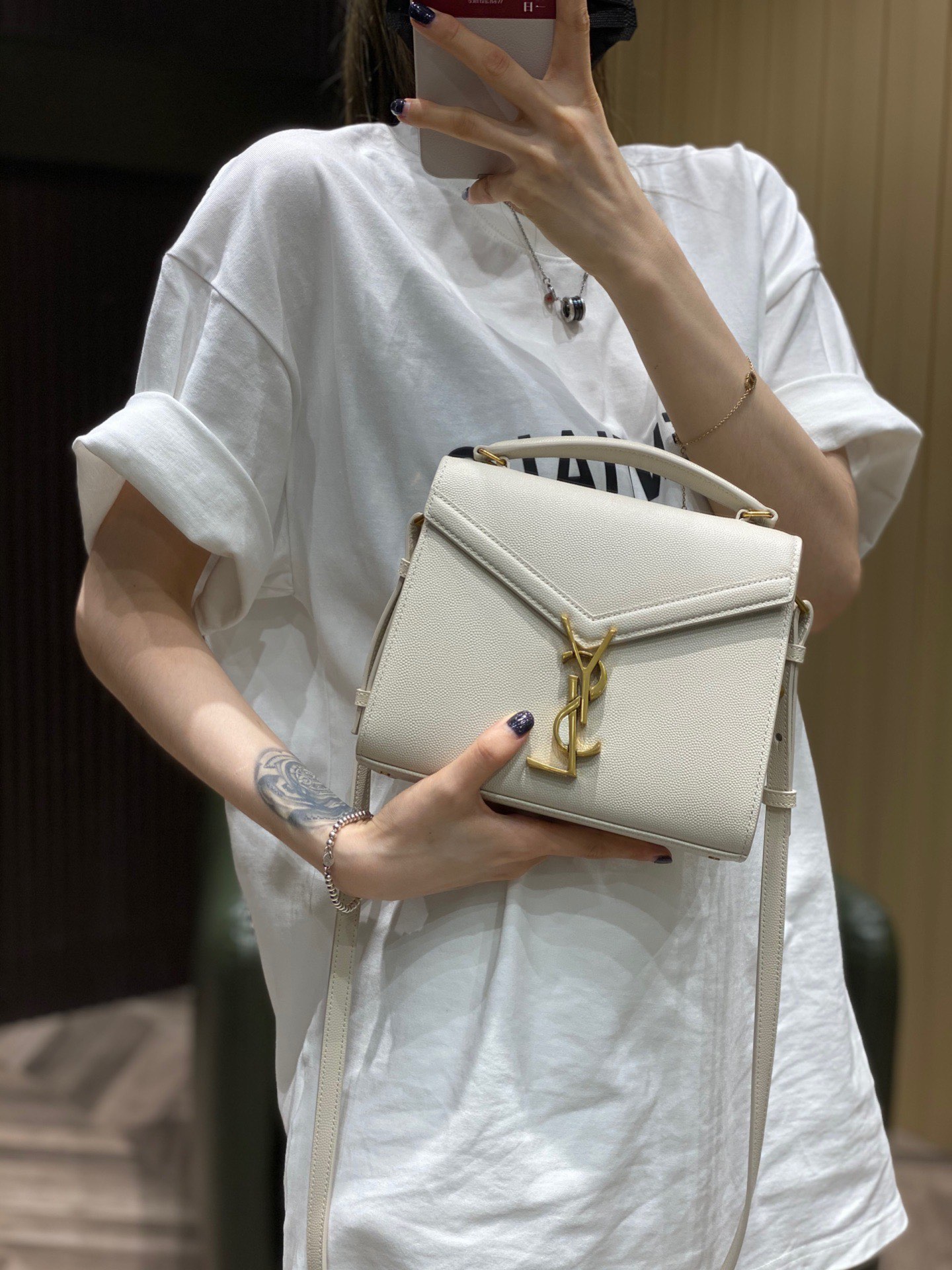 路易威登 Louis Vuitton 高定典藏名品高定成衣时装外套连衣裙衬衫T恤 #E5DD545D 4