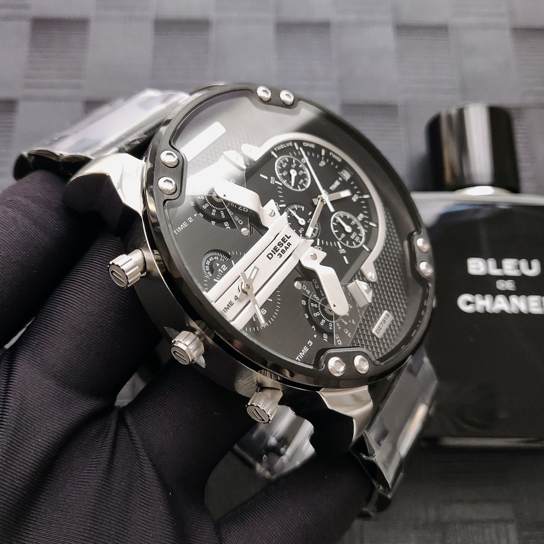 “High-Quality Black Steel Belt Watch with 8 Horn Screws, 55mm Plate – DIESEI Model 7313” - 图片 4