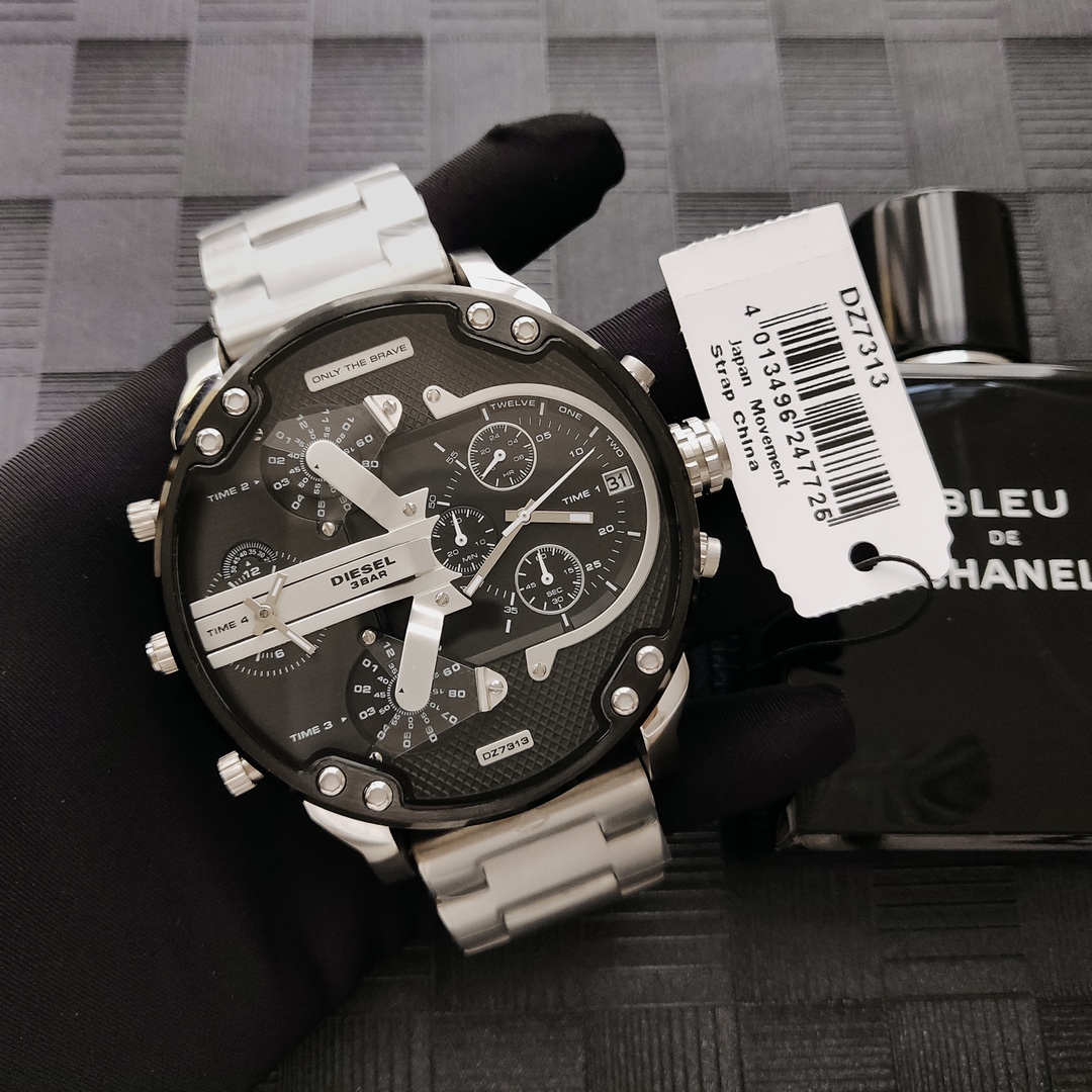 “High-Quality Black Steel Belt Watch with 8 Horn Screws, 55mm Plate – DIESEI Model 7313” - 图片 2