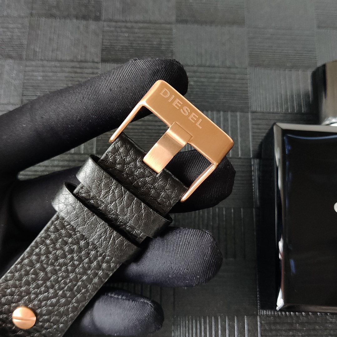 “High-Quality Black Steel Belt with Eight-Point Screws – DIESEI Model 7350” - 图片 8