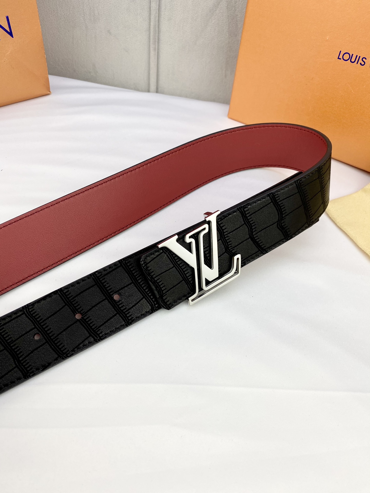 .0宽:路易威登高贵特种皮系列顶级鹿