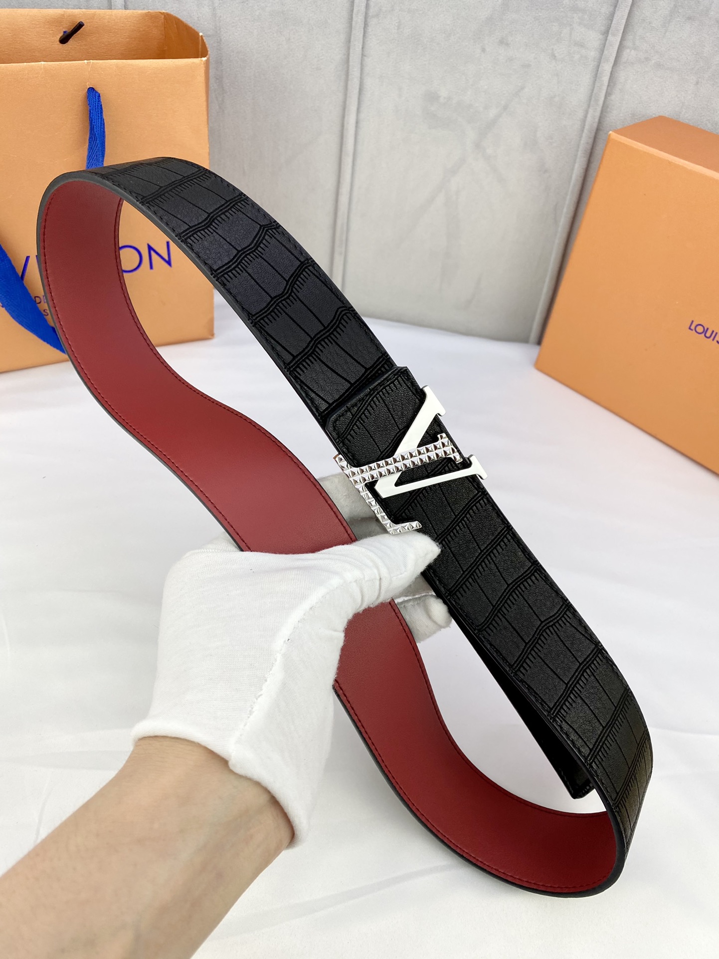 .0宽:路易威登高贵特种皮系列顶级鹿