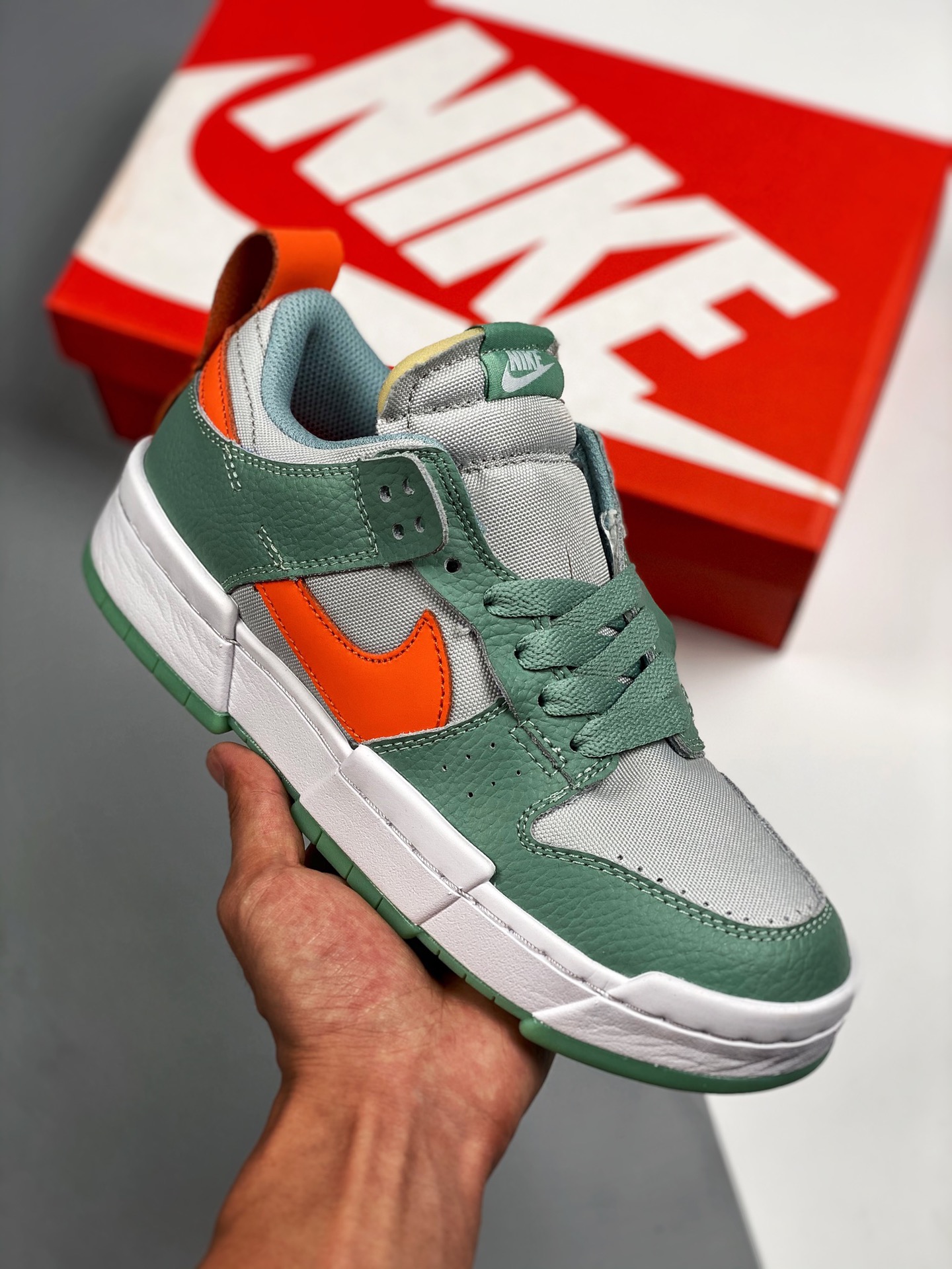 Nike Dunk Low Disrupt, zapatilla de skate deconstructivista, el mayor punto destacado del estilo es la incorporación de…