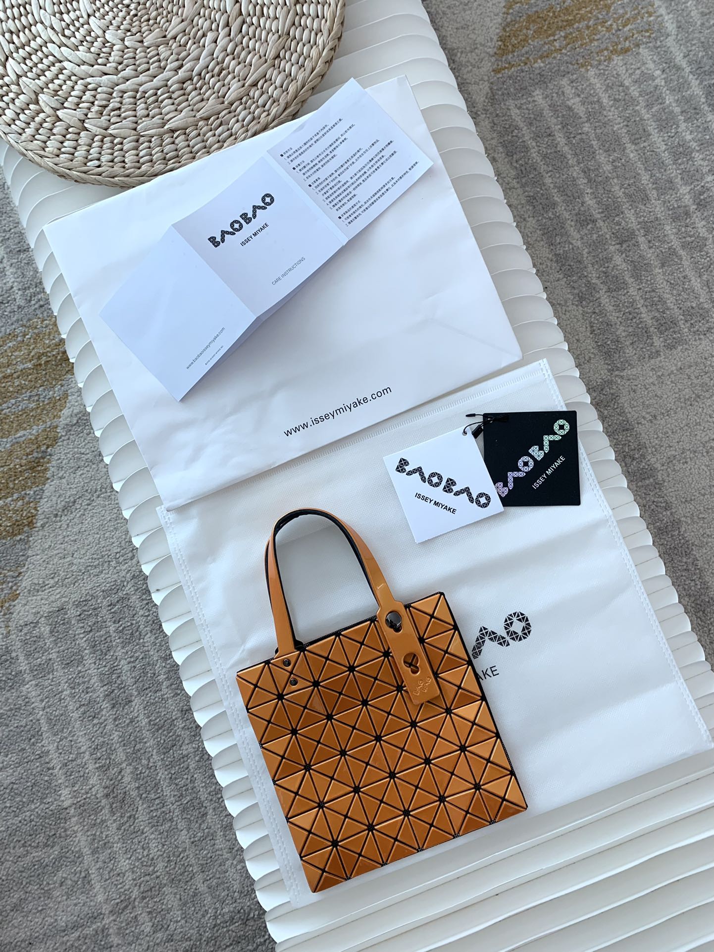 IsseyMiyake BAOBAO｜三宅一生mini6格手提袋