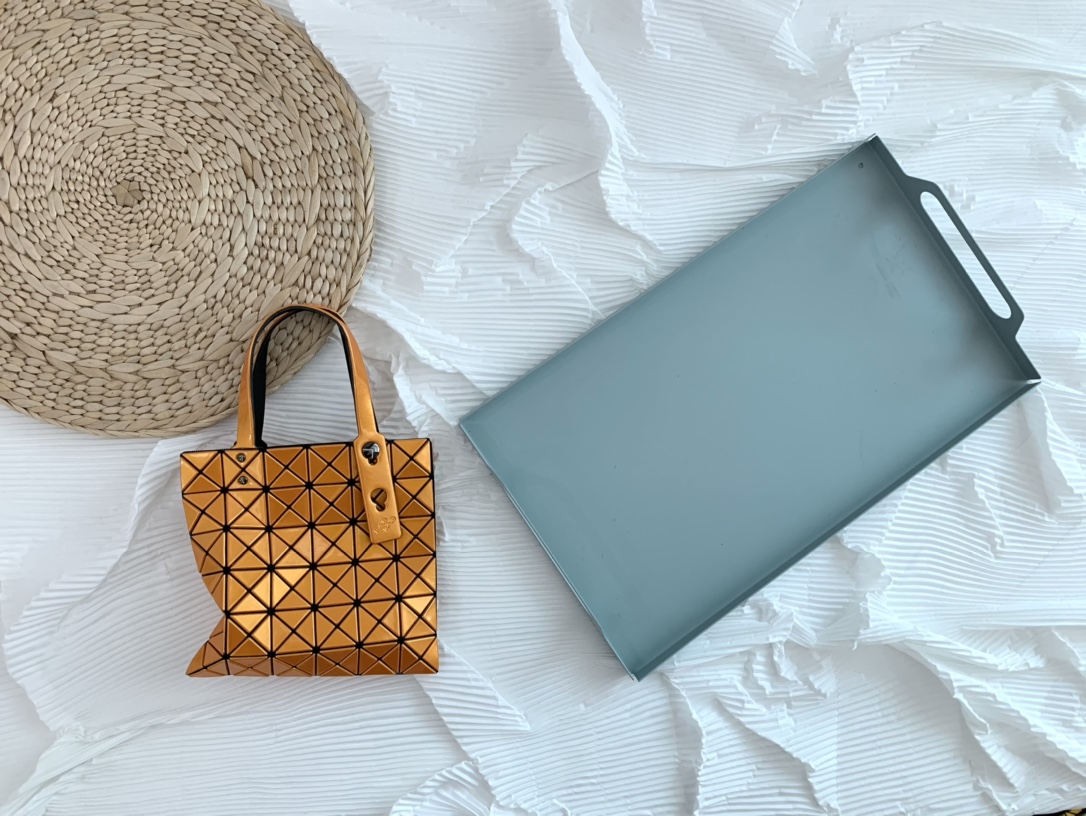 IsseyMiyake BAOBAO｜三宅一生mini6格手提袋