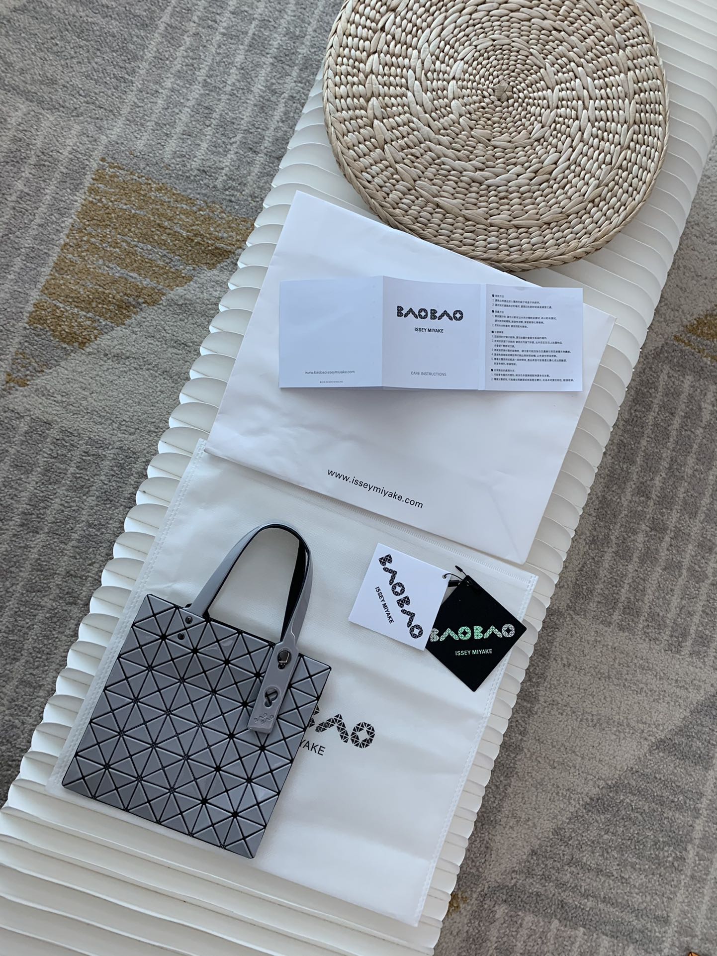 IsseyMiyake BAOBAO｜三宅一生mini6格手提袋