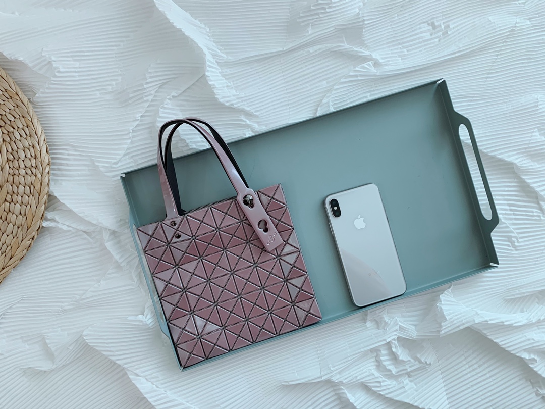 IsseyMiyake BAOBAO｜三宅一生mini6格手提袋