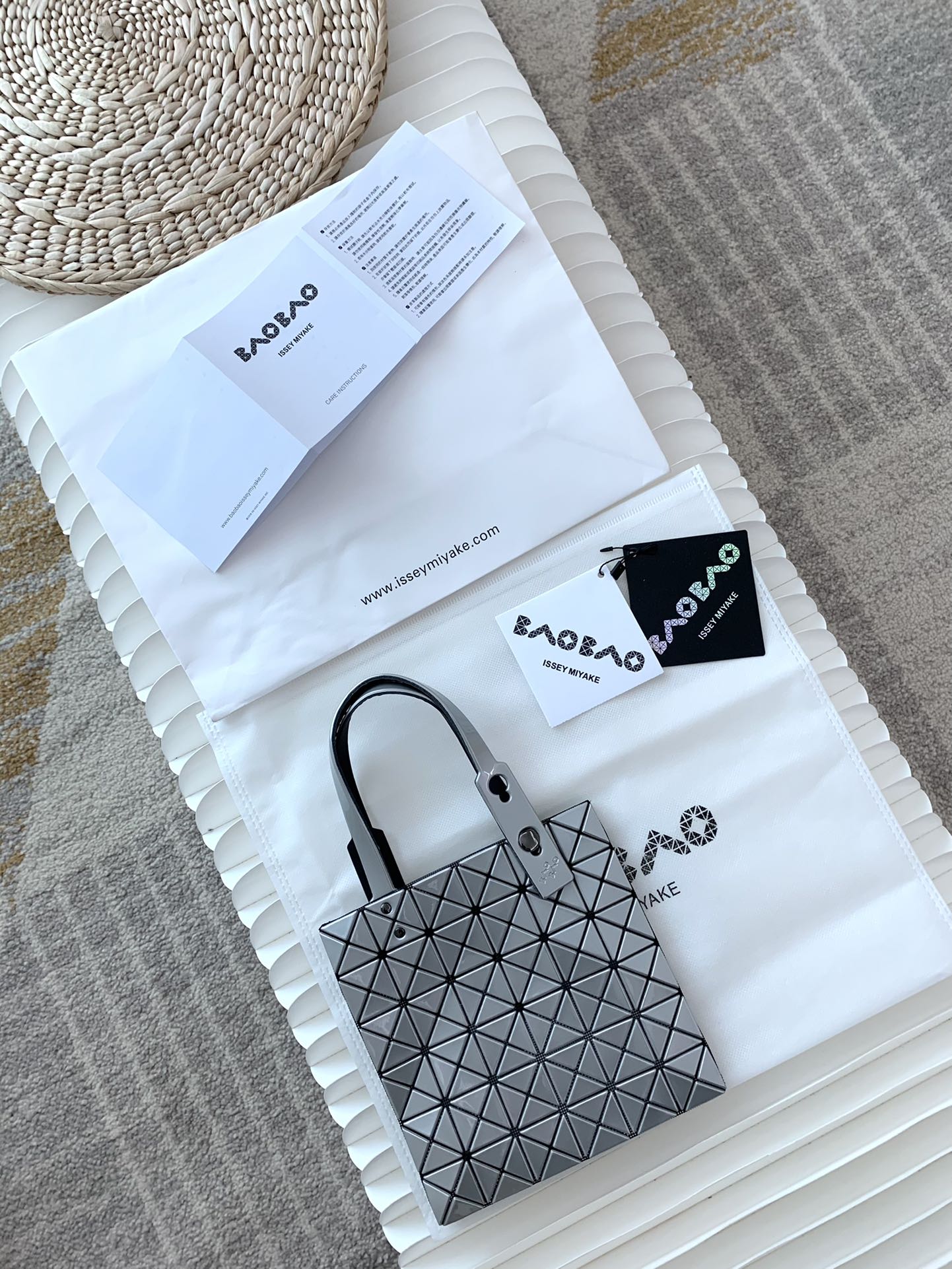 IsseyMiyake BAOBAO｜三宅一生mini6格手提袋
