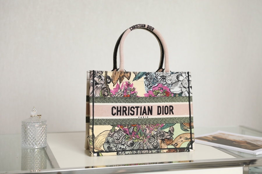 Dior Book Tote Handbags Tote Bags Embroidery Fashion