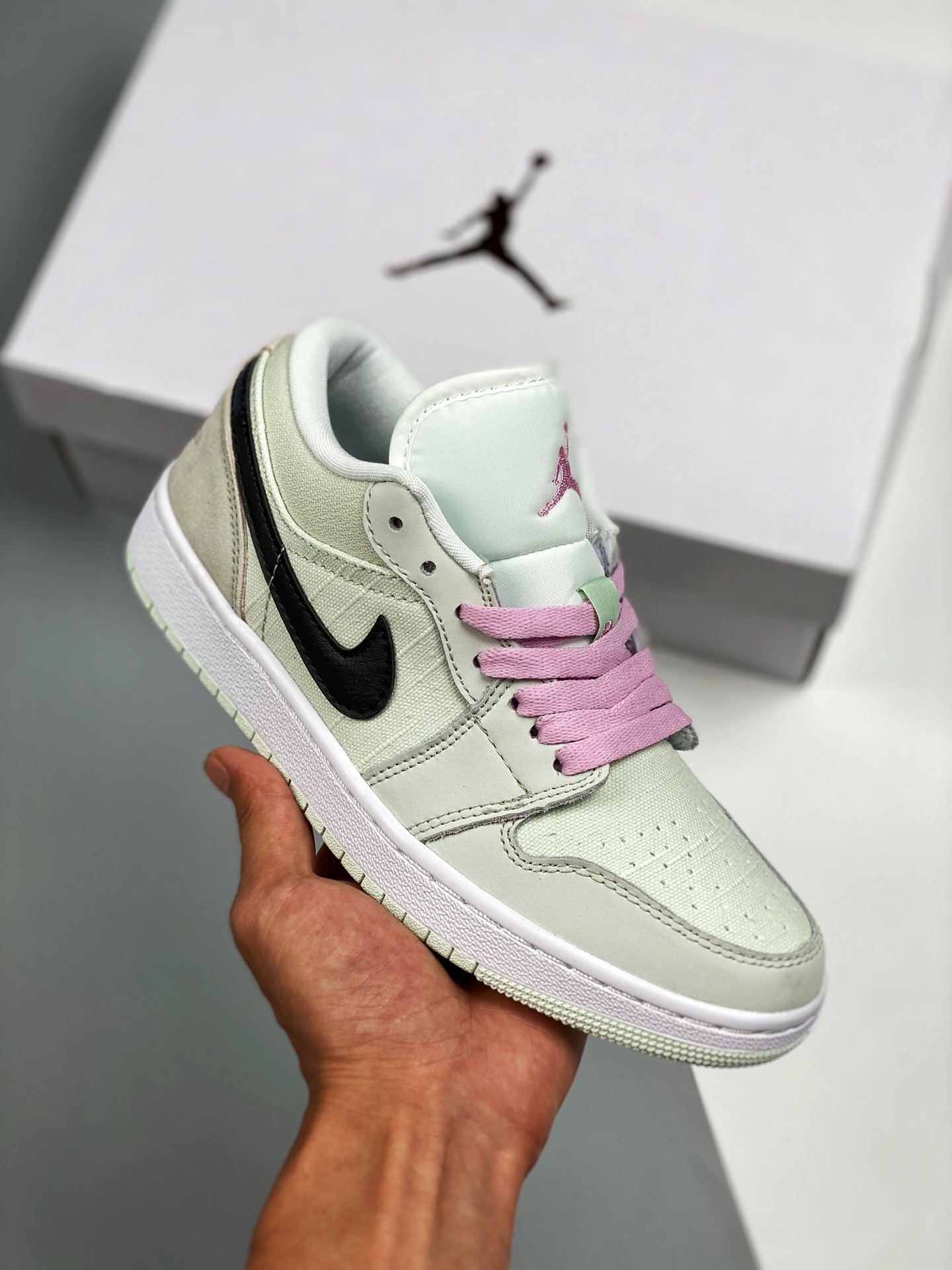 Air Jordan 1 Low rosa cerezo, color oficial sincronizado, producto de nivel original, zapatos originales de la empresa …