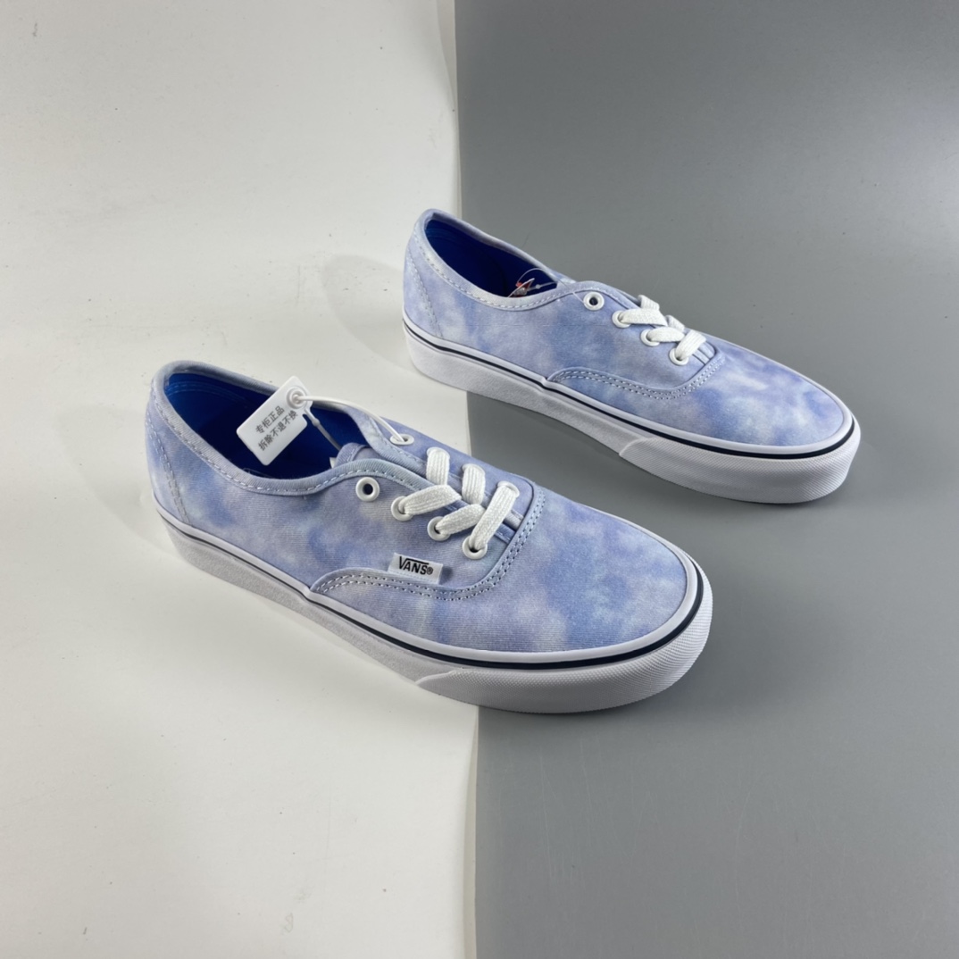 P140 Vans  Authentic Lx万斯 奶蓝 白蓝低帮硫化板鞋 VN0003B9IWC