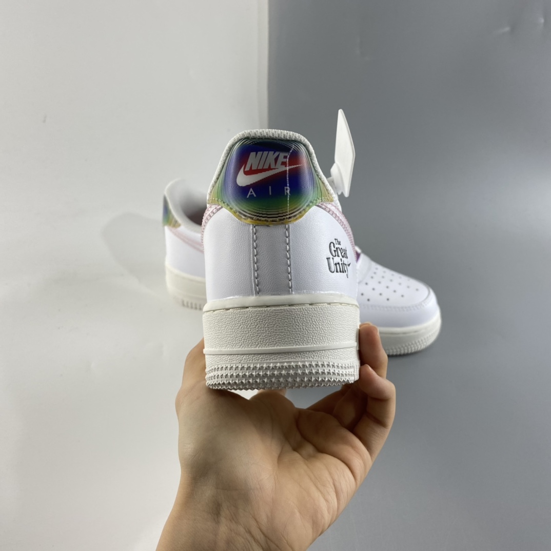 P220 NIKE Air Force 1’07 空军一号低帮休闲板鞋 DM5447-111