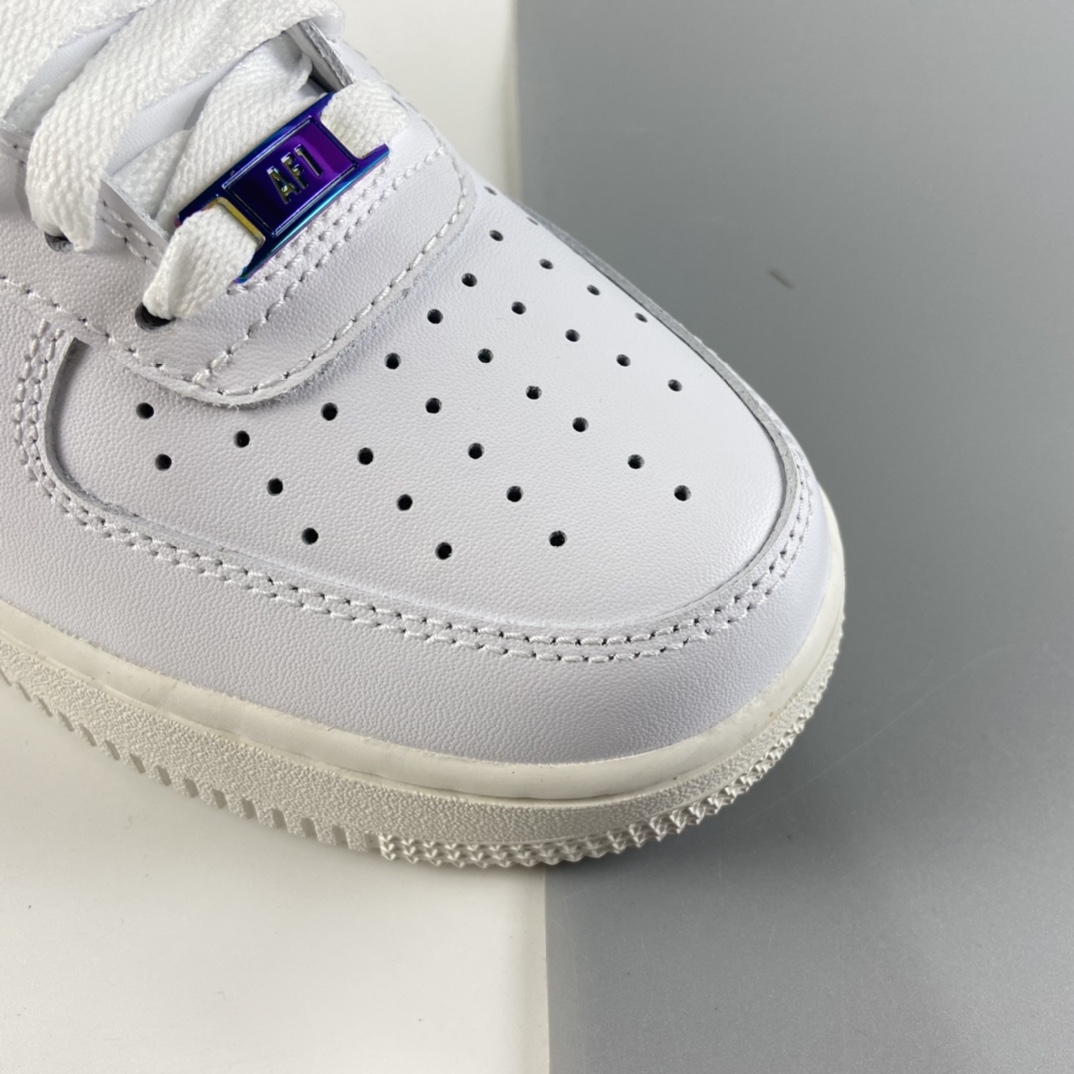 P220 NIKE Air Force 1’07 空军一号低帮休闲板鞋 DM5447-111
