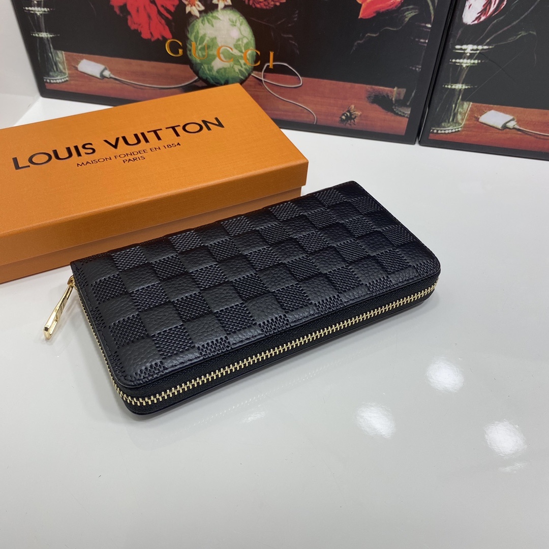 💞💞💞L6130 火爆版单拉小手包到货💞💞里外头层牛皮打造💞图片色(自带原版盒子)男女通用..尺寸:19
