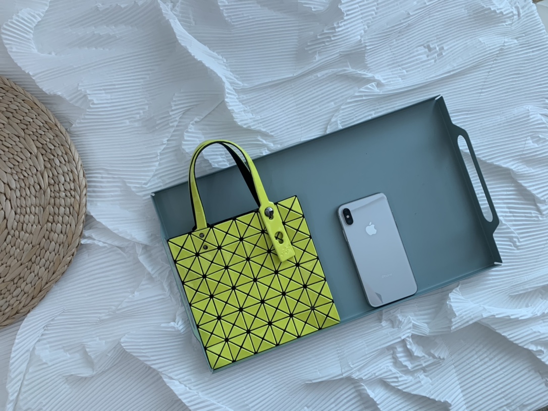 IsseyMiyake BAOBAO｜三宅一生mini6格手提袋