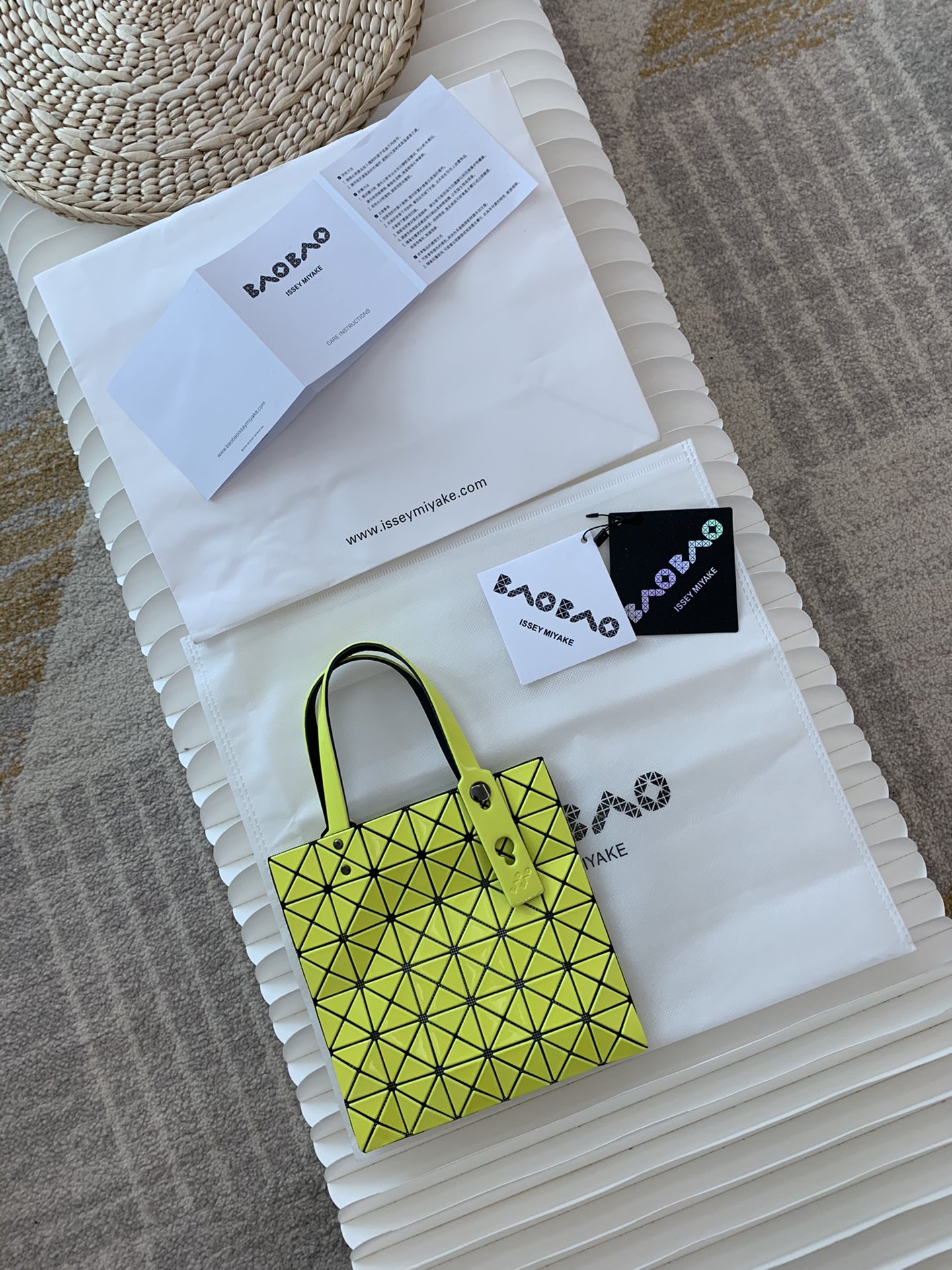 IsseyMiyake BAOBAO｜三宅一生mini6格手提袋