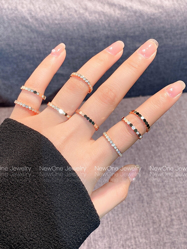 NO:100805,P90 diamond-free p98 diamond-full diamonds, sterling silver cnc version [Chaume Shangmei Honeycomb Ring] Identify our products and only make high-end quality!  Platinum rose gold 2 colors Size 5-9# Main diamond/No diamond/half diamond/full diamond, Shangmei, chaumet,ring,pure silver19860909P90无钻p98间钻满钻 纯银cnc版本【Chaumet 尚美 蜂巢戒指】 认准我们出品,只做高端品质！ 白金玫瑰金2色 尺寸5-9# 主钻/无钻/半钻/满钻,尚美,chaumet,ring,pure silver,Jewelry