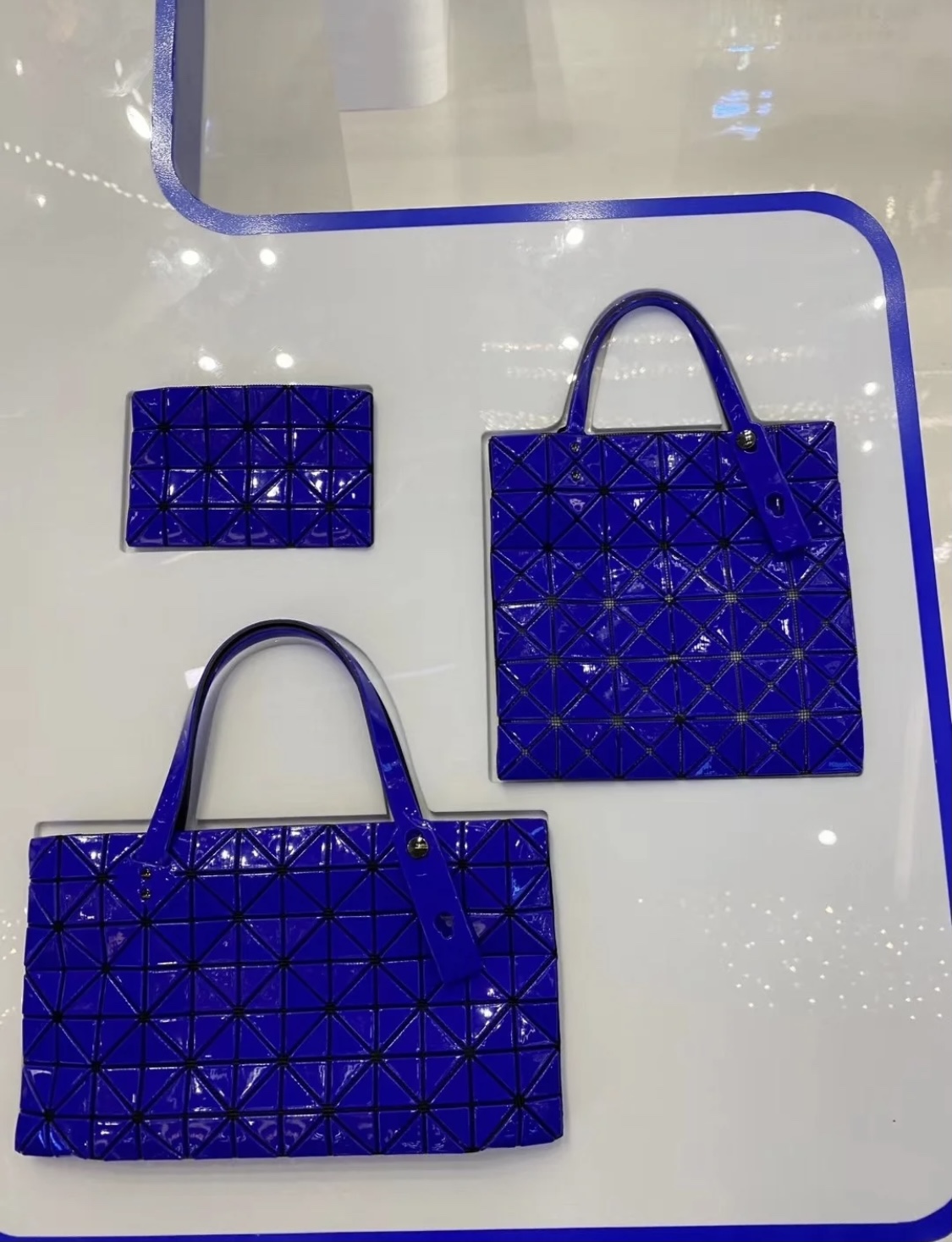 IsseyMiyake BAOBAO｜三宅一生mini6格手提袋