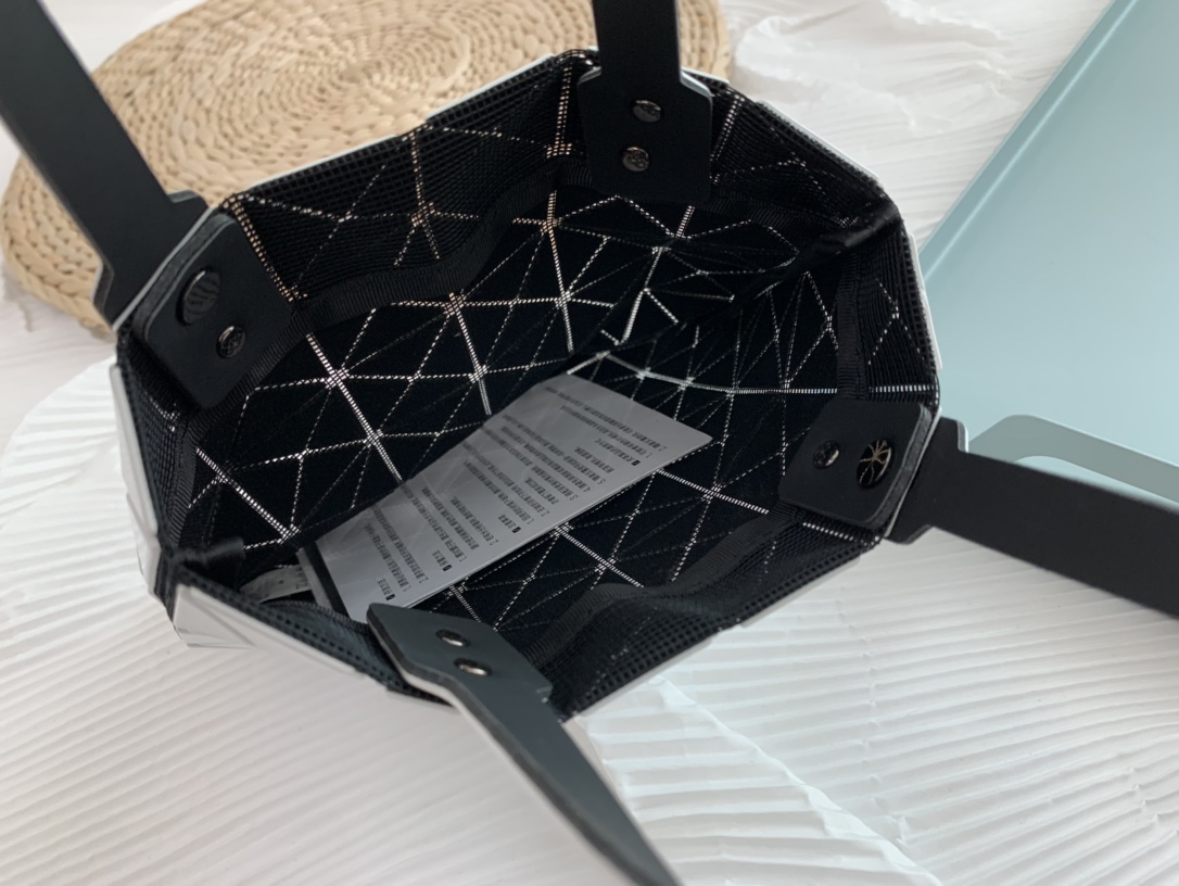 IsseyMiyake BAOBAO｜三宅一生mini6格手提袋