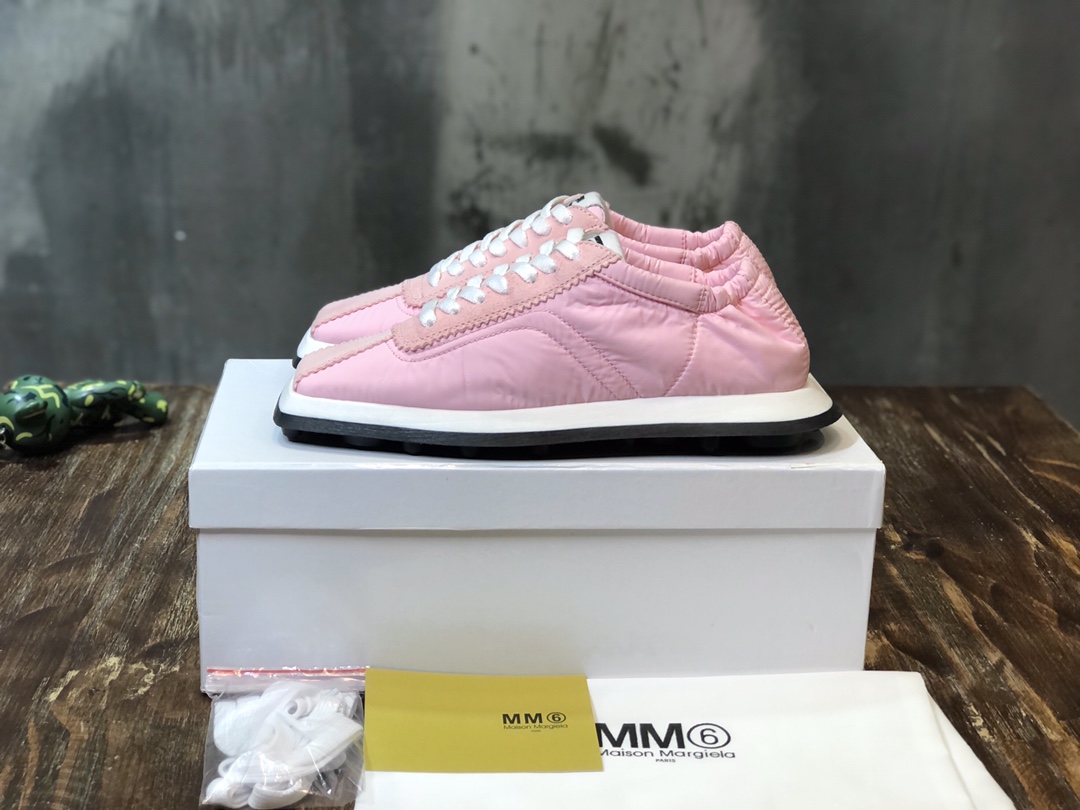 Maison Margiela Pink Leather and Fabric Low-Top Sneakers Fashion Shoes