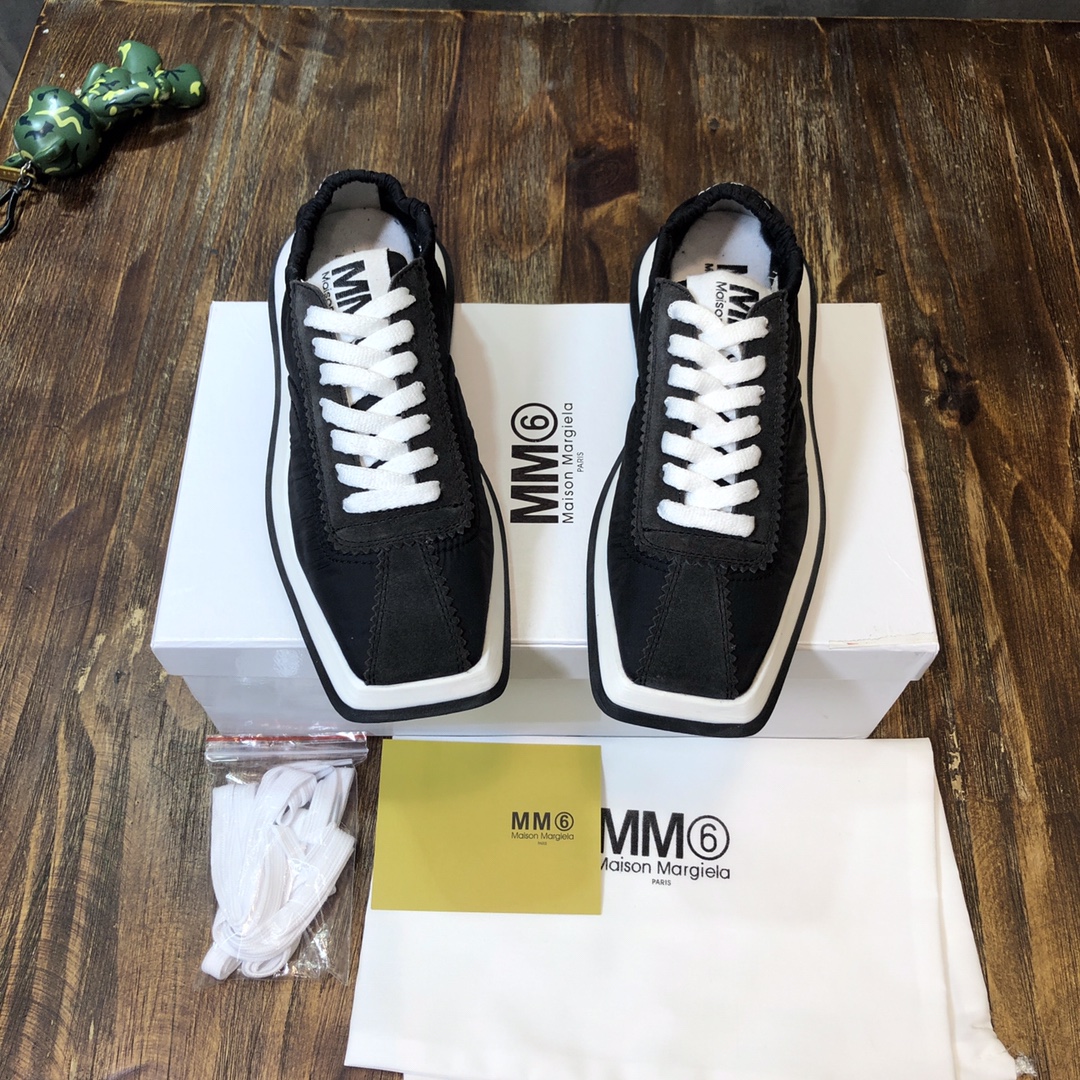 Maison Margiela Black Leather and Fabric Runner Sneakers for Women 3 i1623054609 2063 1