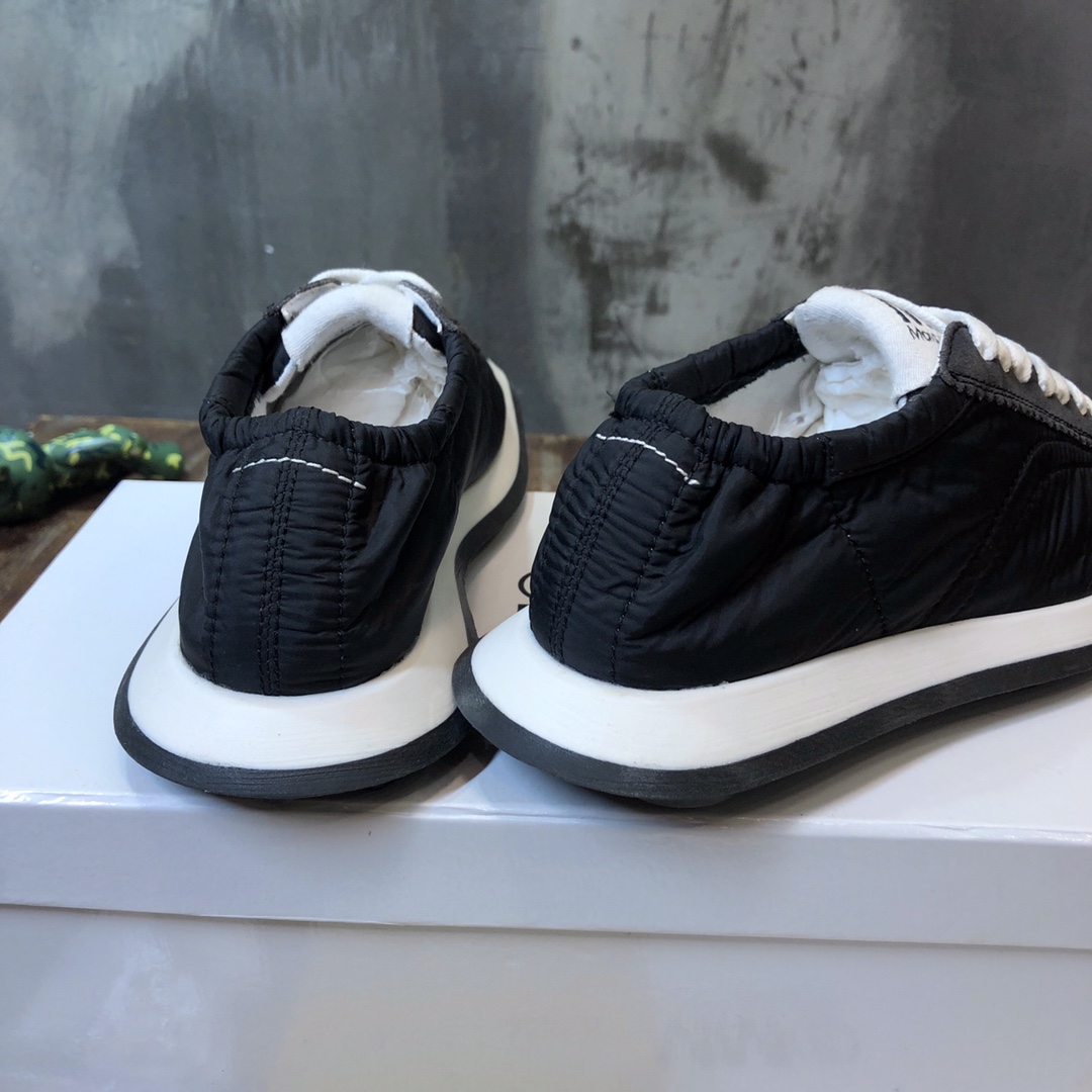 Maison Margiela Black Leather and Fabric Runner Sneakers for Women 8 i1623054609 2909 6