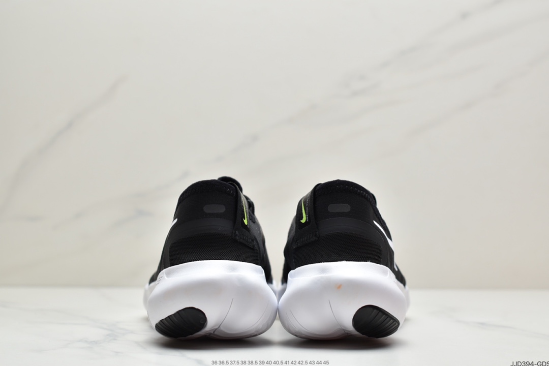 130 耐克Nike Free RN 5.0 Shield 耐克赤足2020新款超轻量跑鞋  CI9921-400