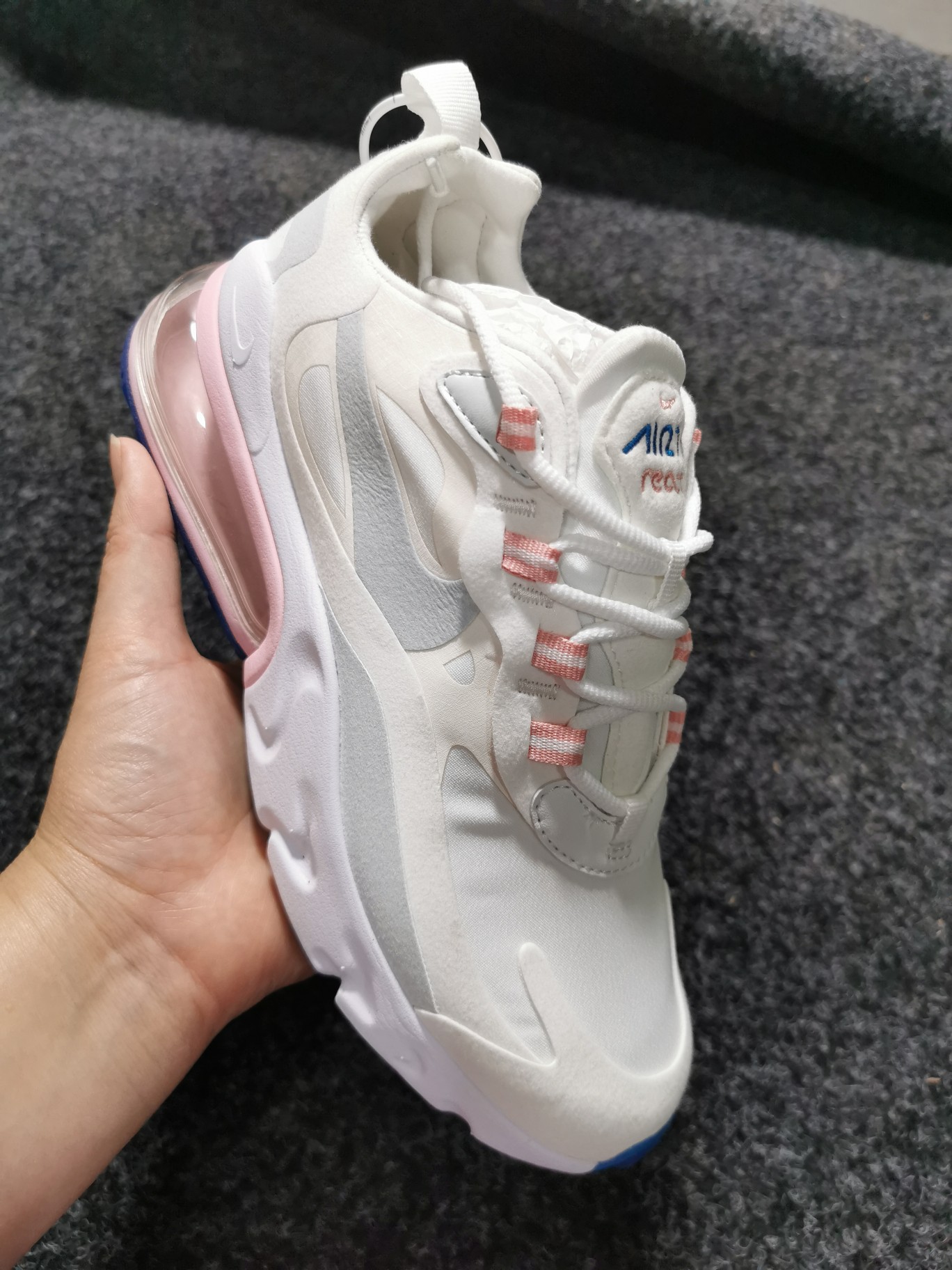 本地nike Air Max 270 React 男子女子气垫缓震休闲运动跑步鞋ao4971 100 尺码36 36 5 37 5 38 38 5 39 40 40 5 41 42 42 5 43 44 45 莆鞋网 莆田鞋 莆田安福 电商城市场 商贸城小镇 莆鞋网