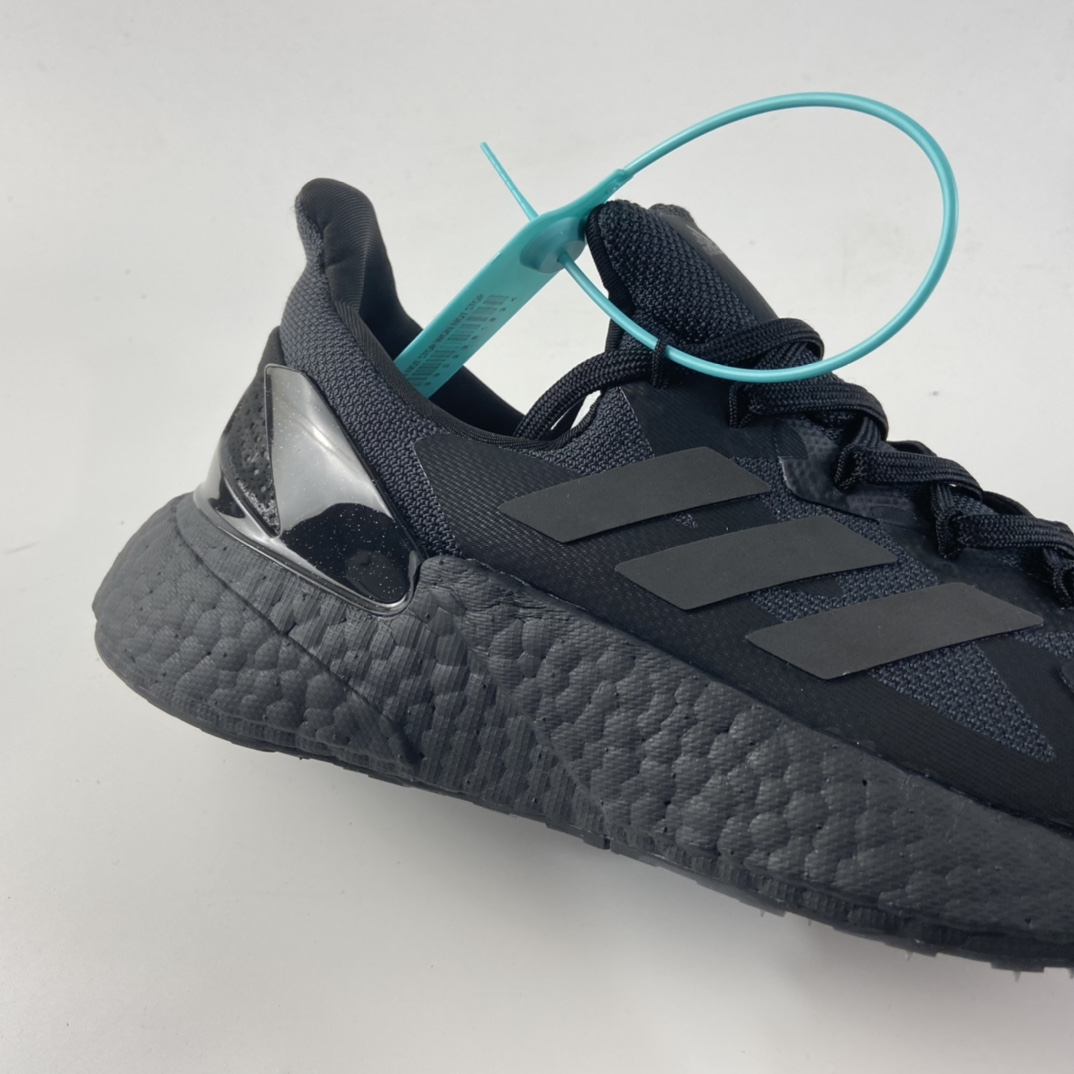 P220 Ad X9000L4 Boost 全新机能风系列 Boost休闲缓震运动跑鞋 FW8386